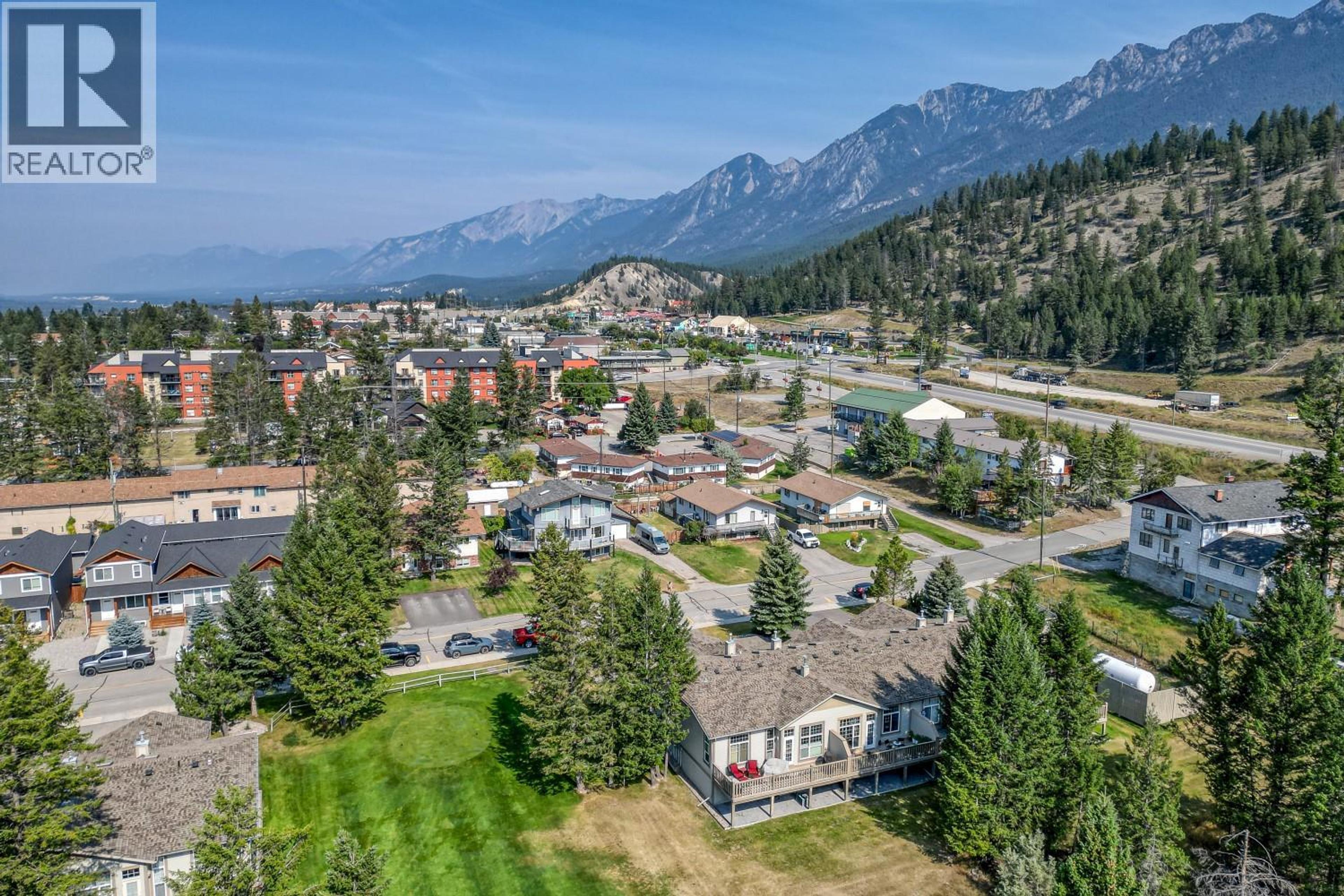 4880 Edelweiss Street, Radium Hot Springs - Exteriors - Full Complex View, Drone/Aerial View - Photo 2