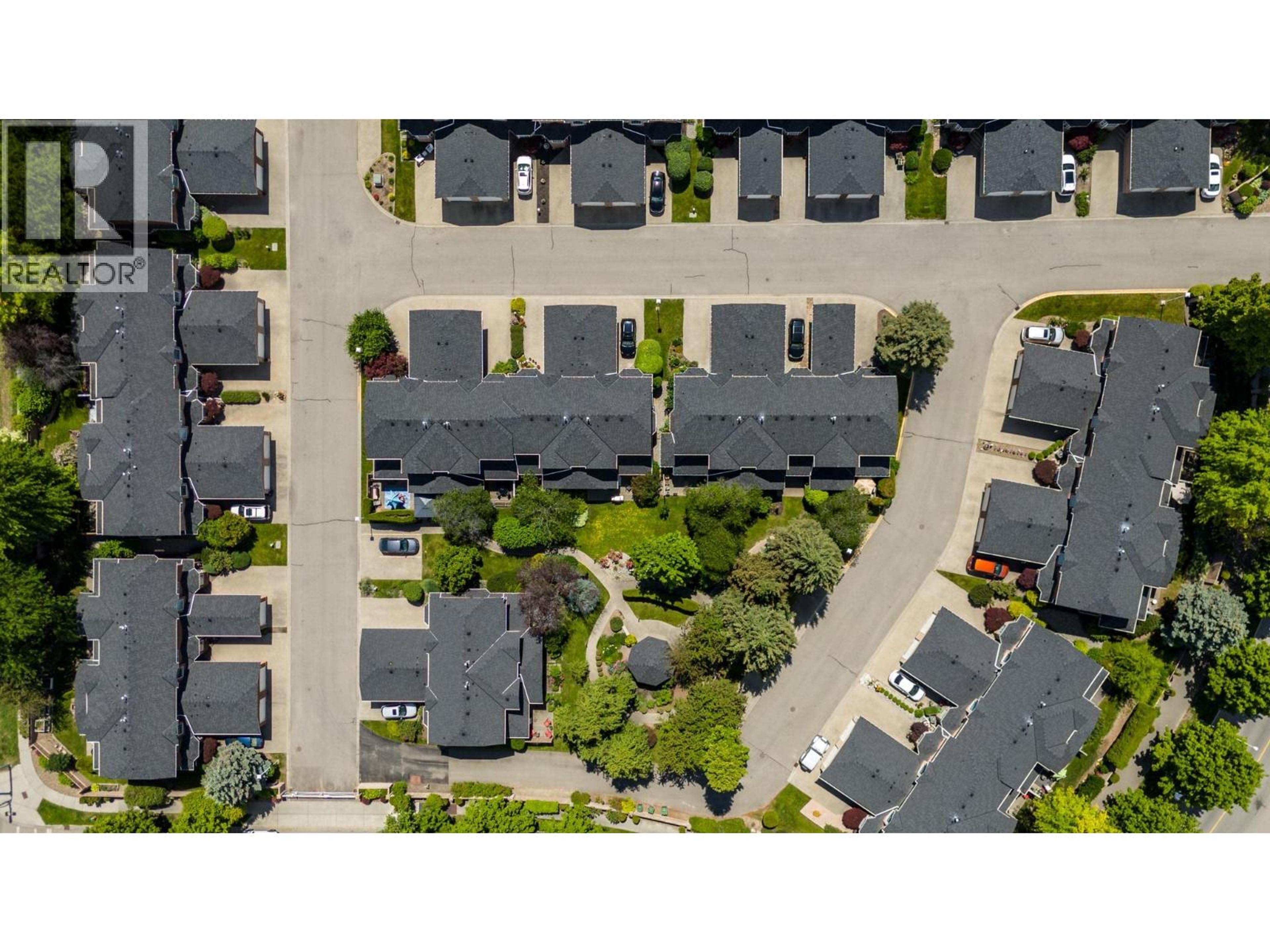 535 Glenmeadows Road, Kelowna - Exteriors - Full Complex View, Drone/Aerial View - Photo 6