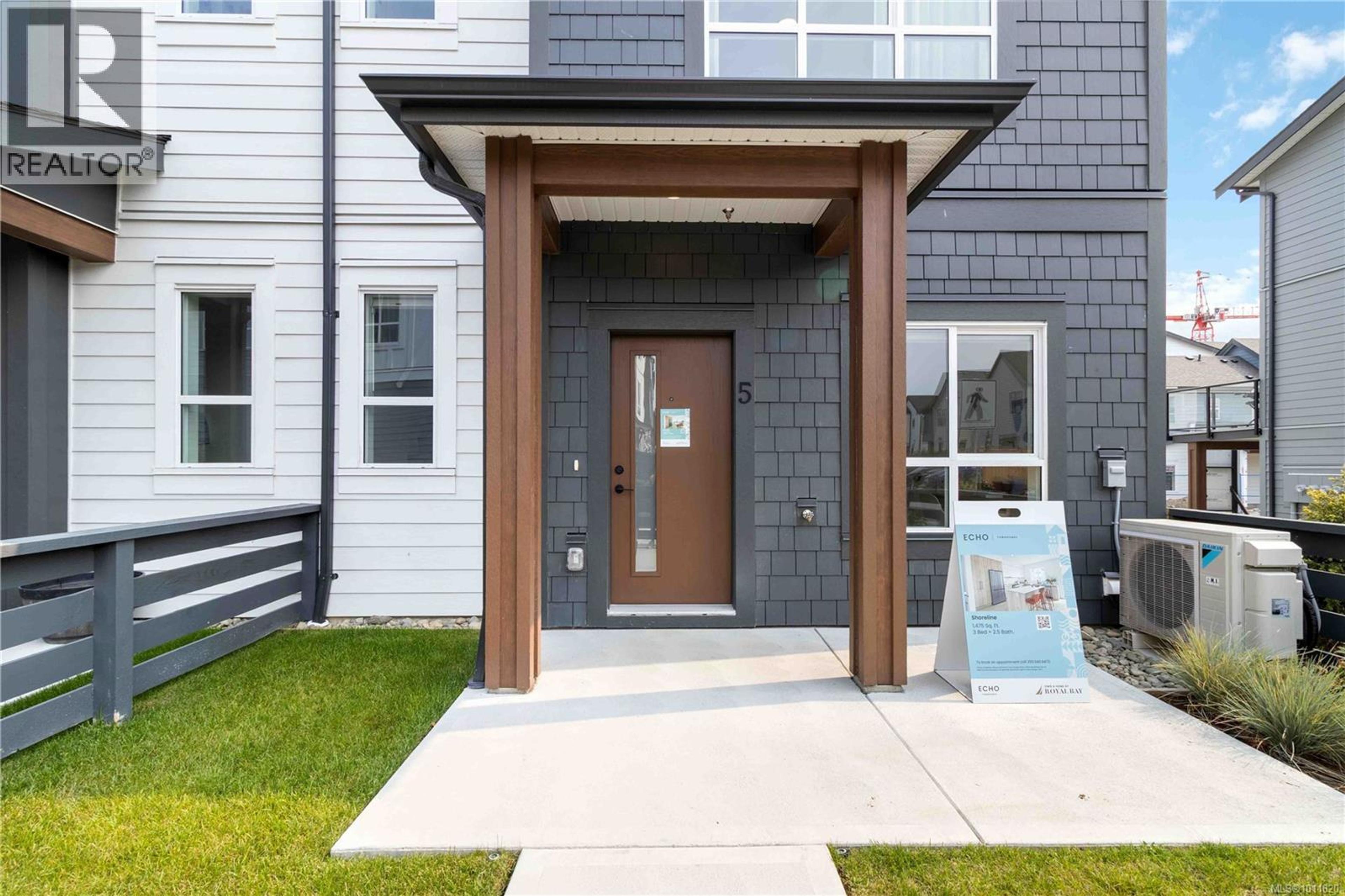 368 Tradewinds Ave, Colwood - Exteriors - Photo 8