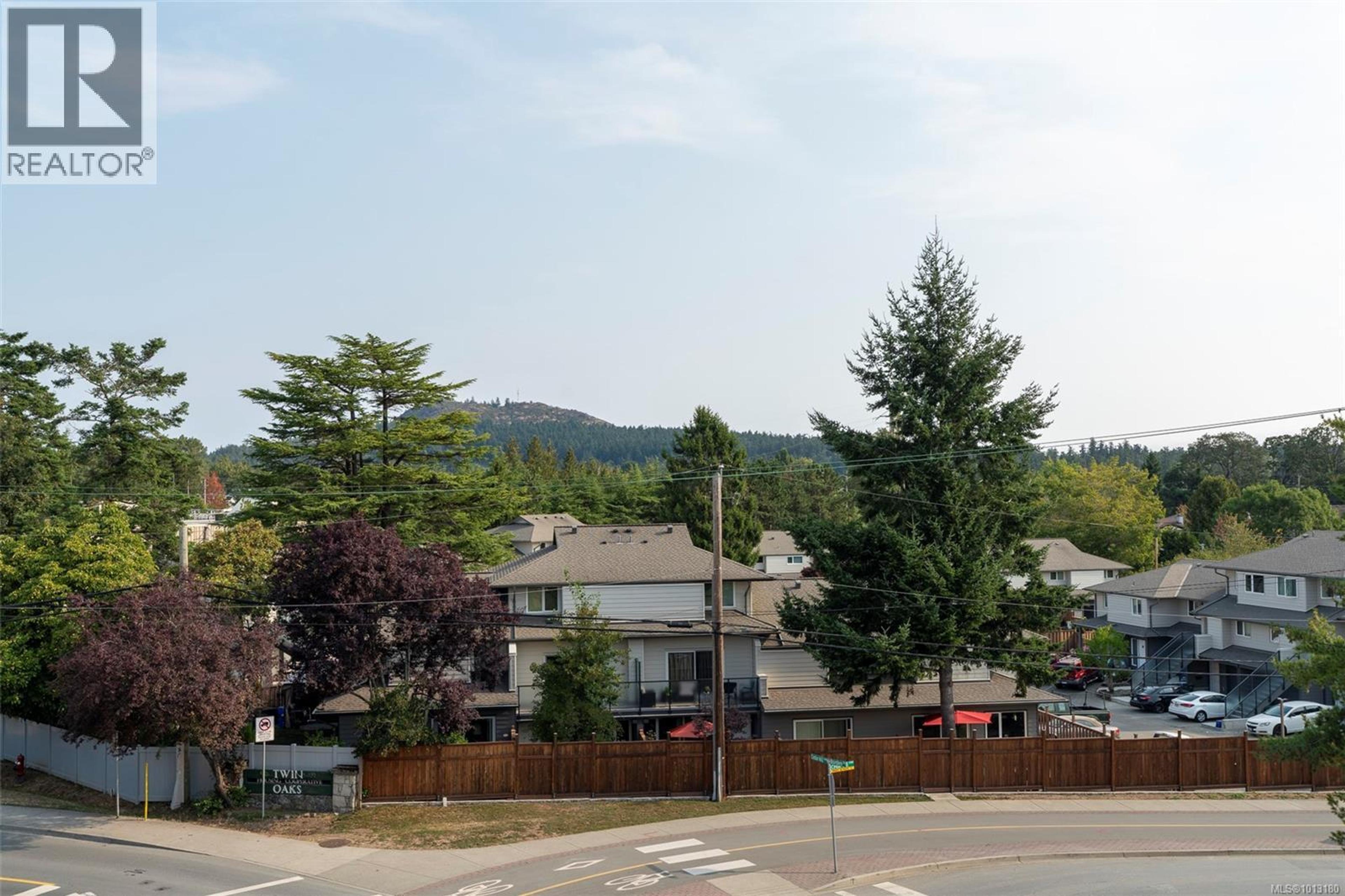 4030 Borden St, Saanich - Exteriors - Full Complex View - Photo 2