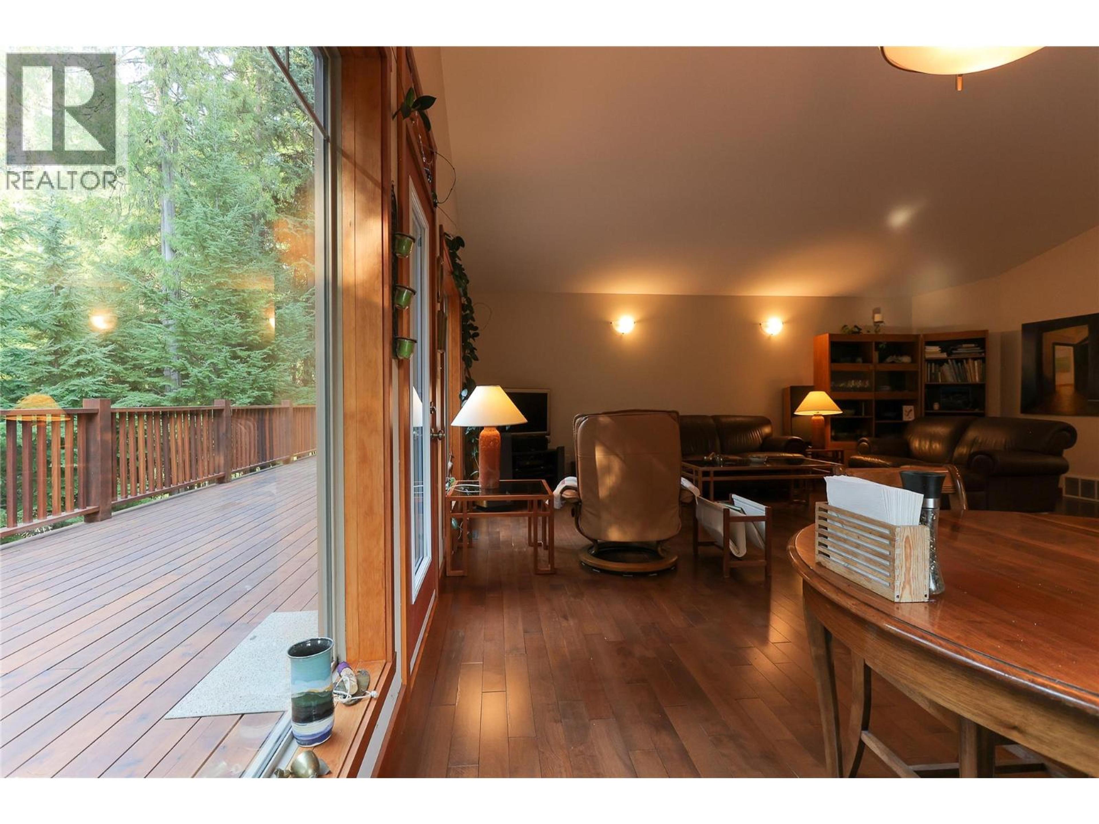 2663 STORBO HEIGHTS ROAD - Image 12