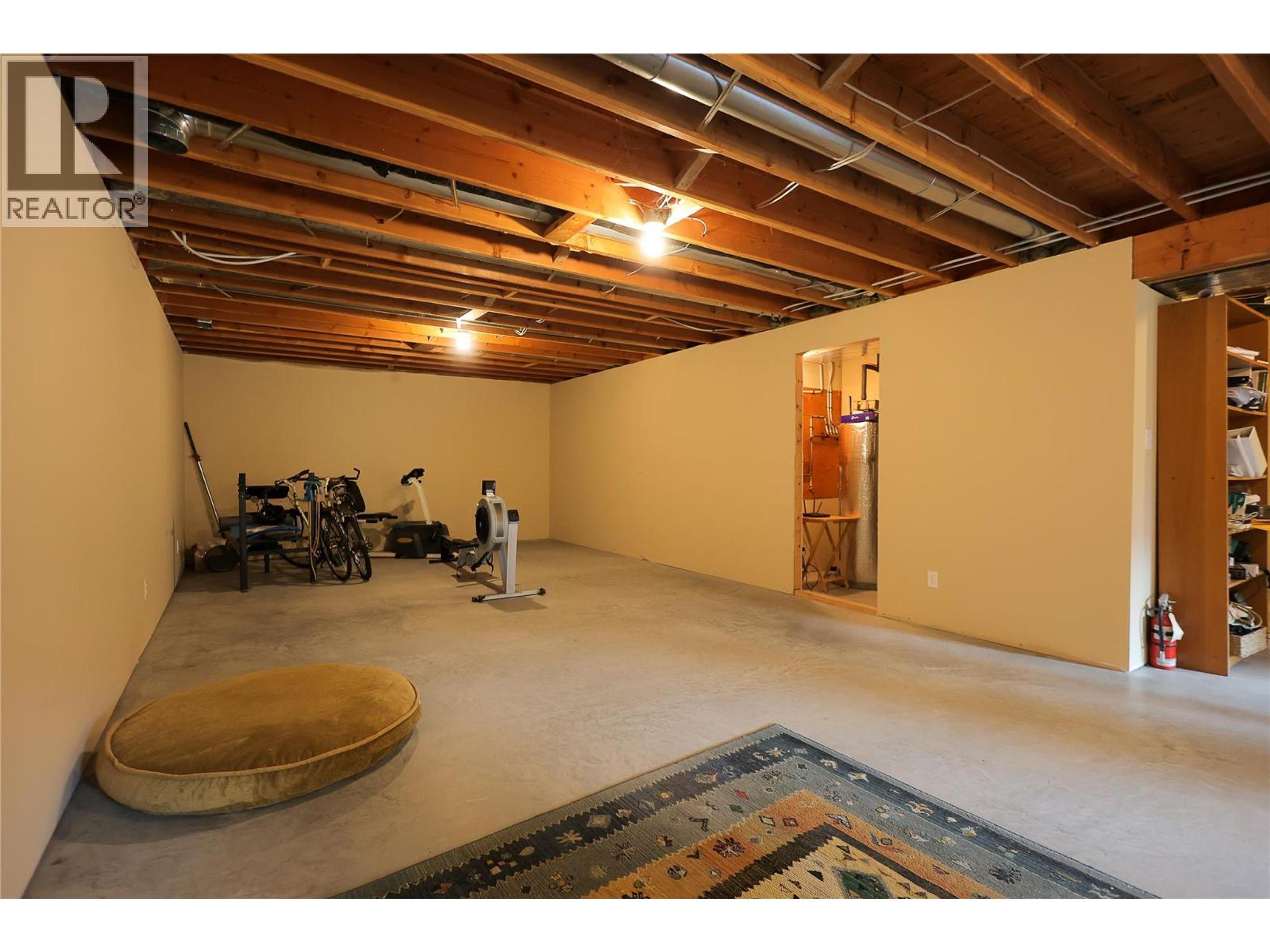 2663 STORBO HEIGHTS ROAD - Image 27