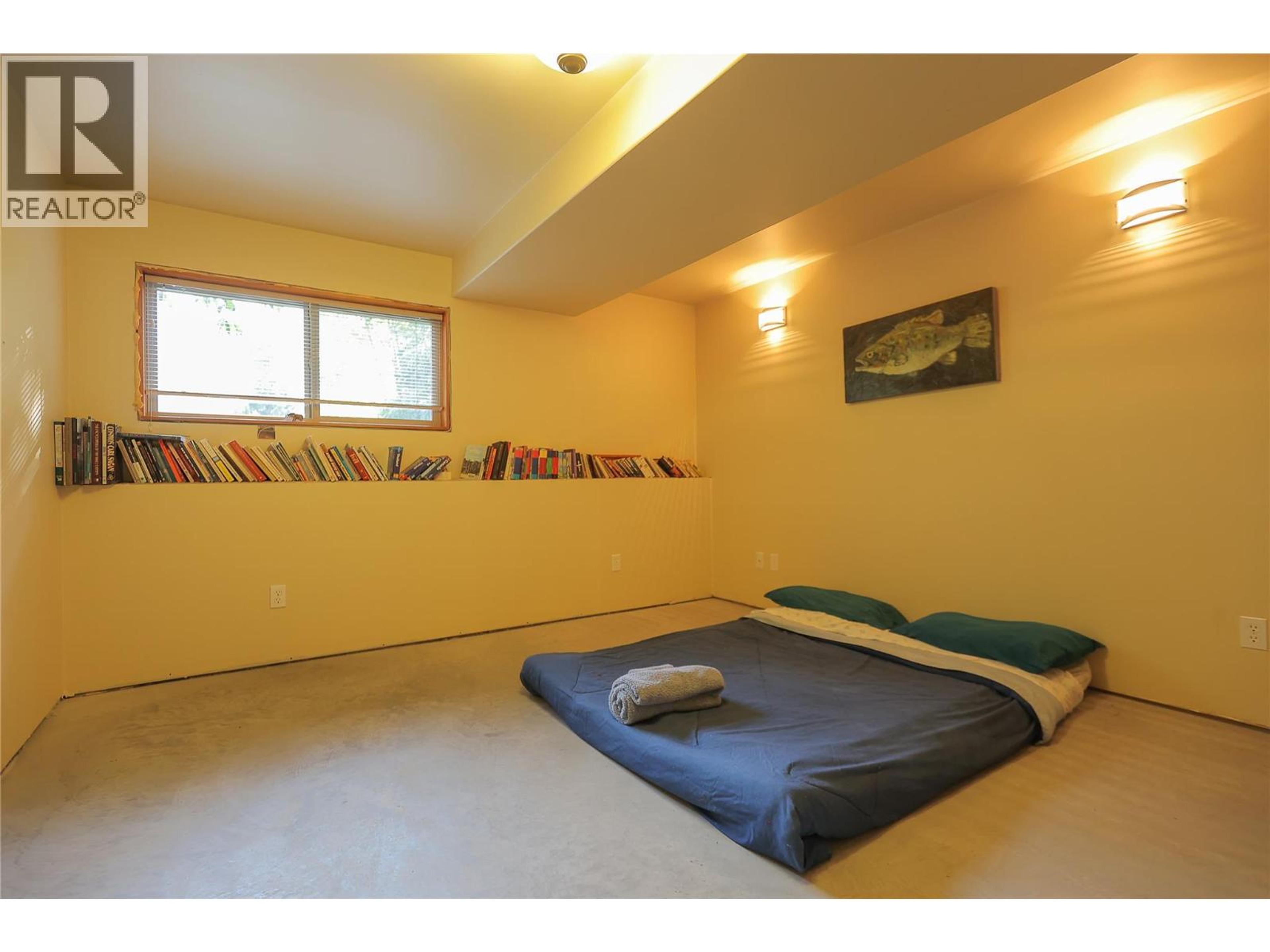 2663 STORBO HEIGHTS ROAD - Image 29