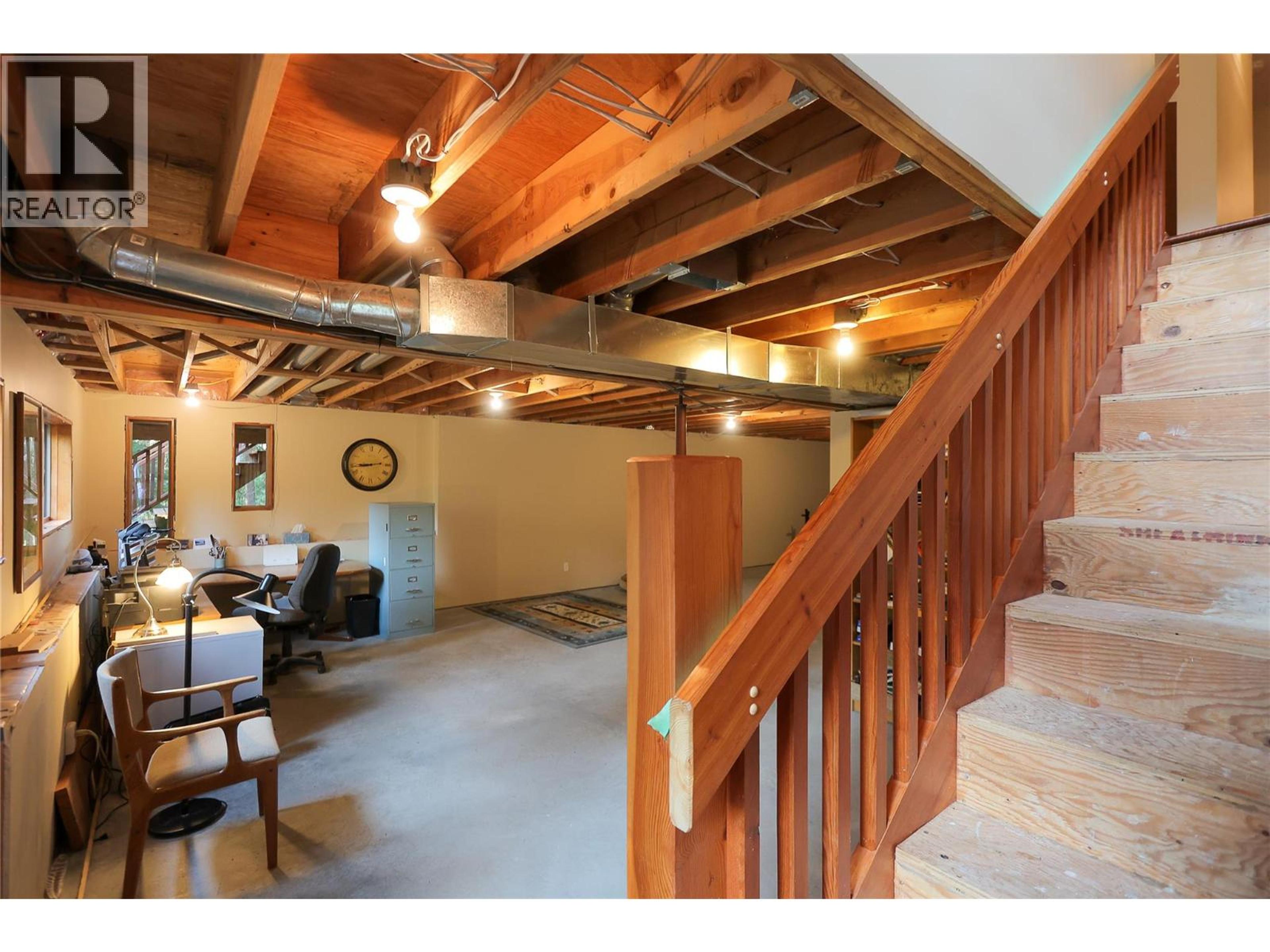 2663 STORBO HEIGHTS ROAD - Image 30
