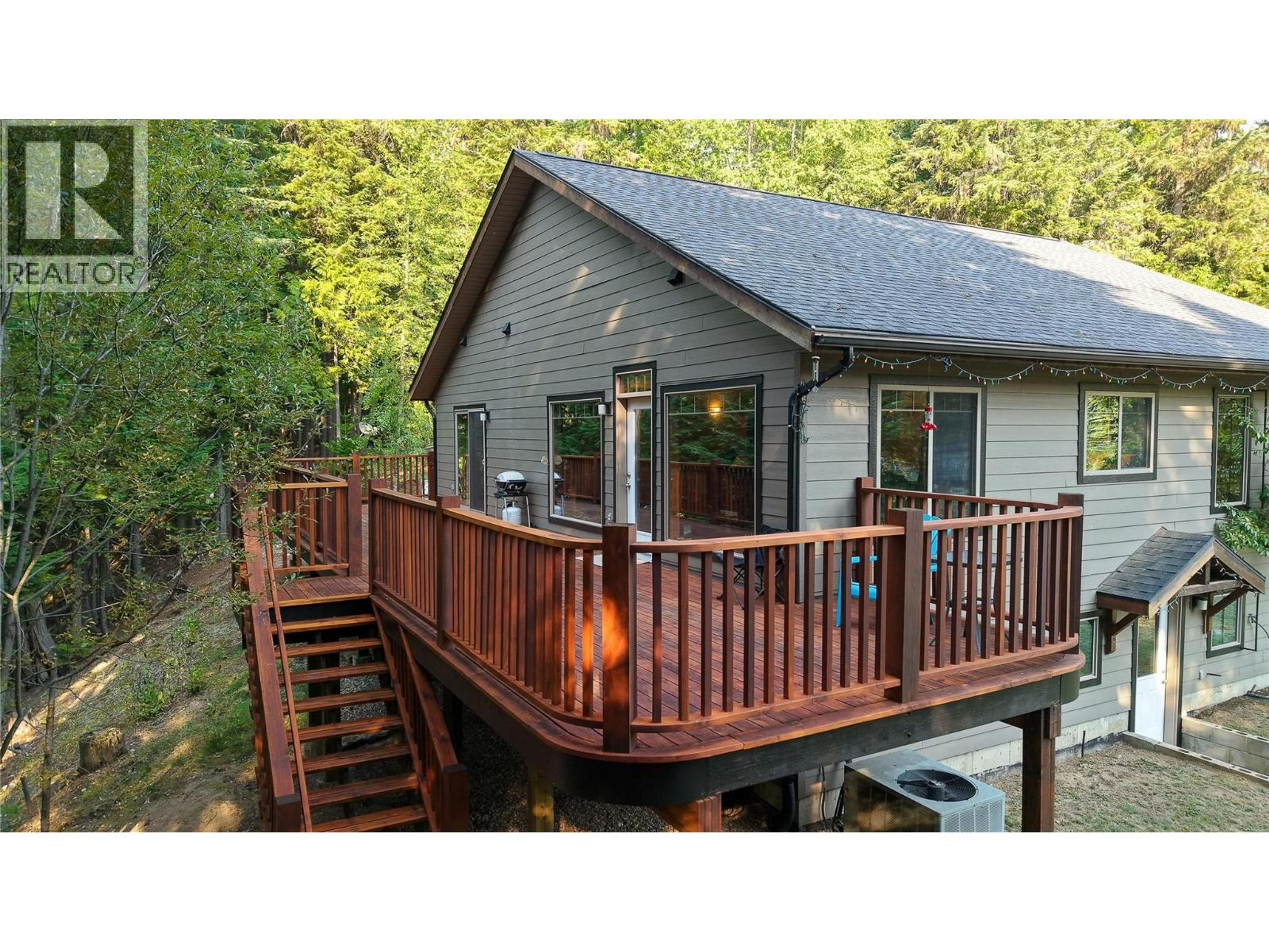 2663 STORBO HEIGHTS ROAD - Image 33