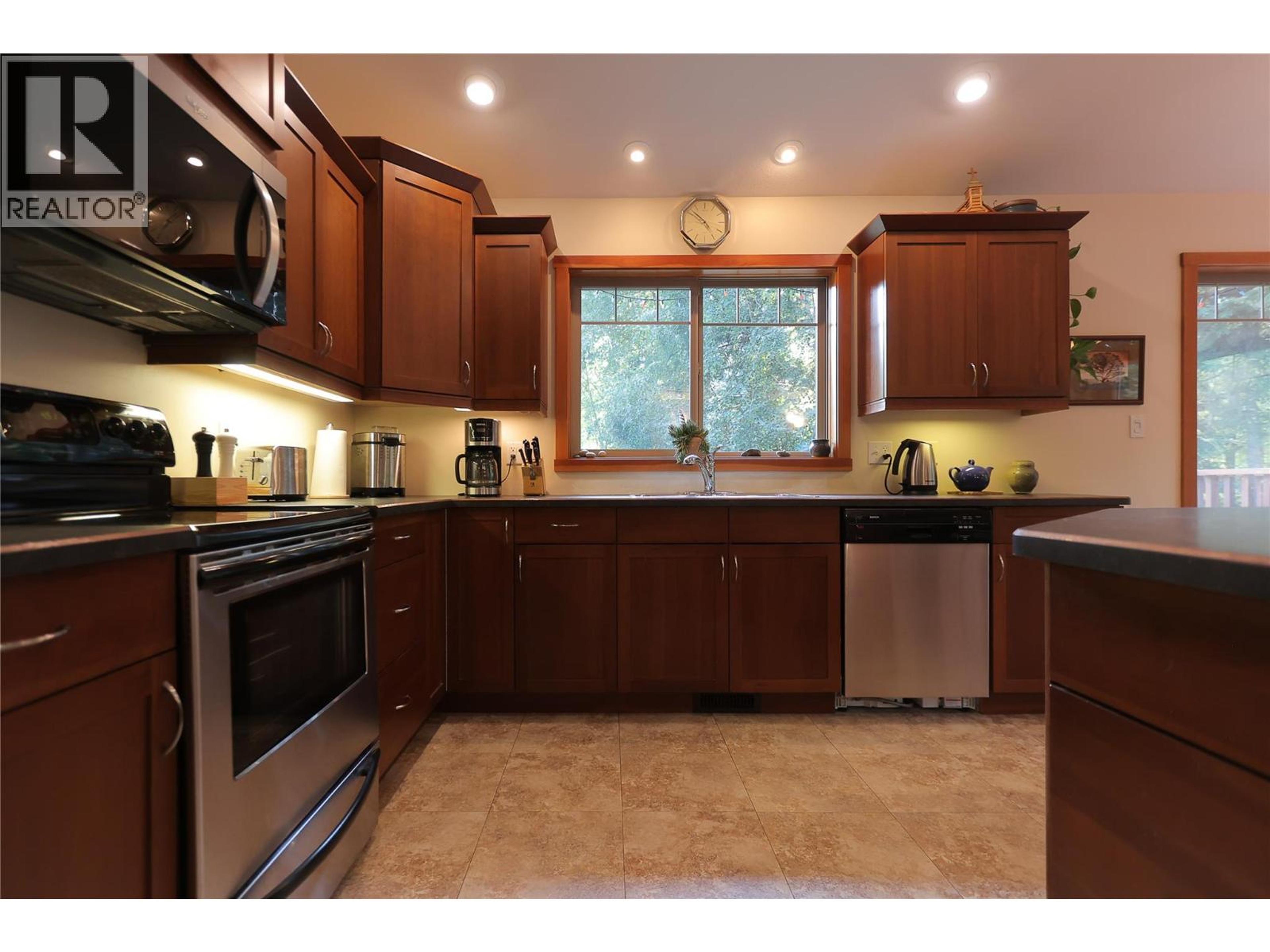 2663 STORBO HEIGHTS ROAD - Image 6