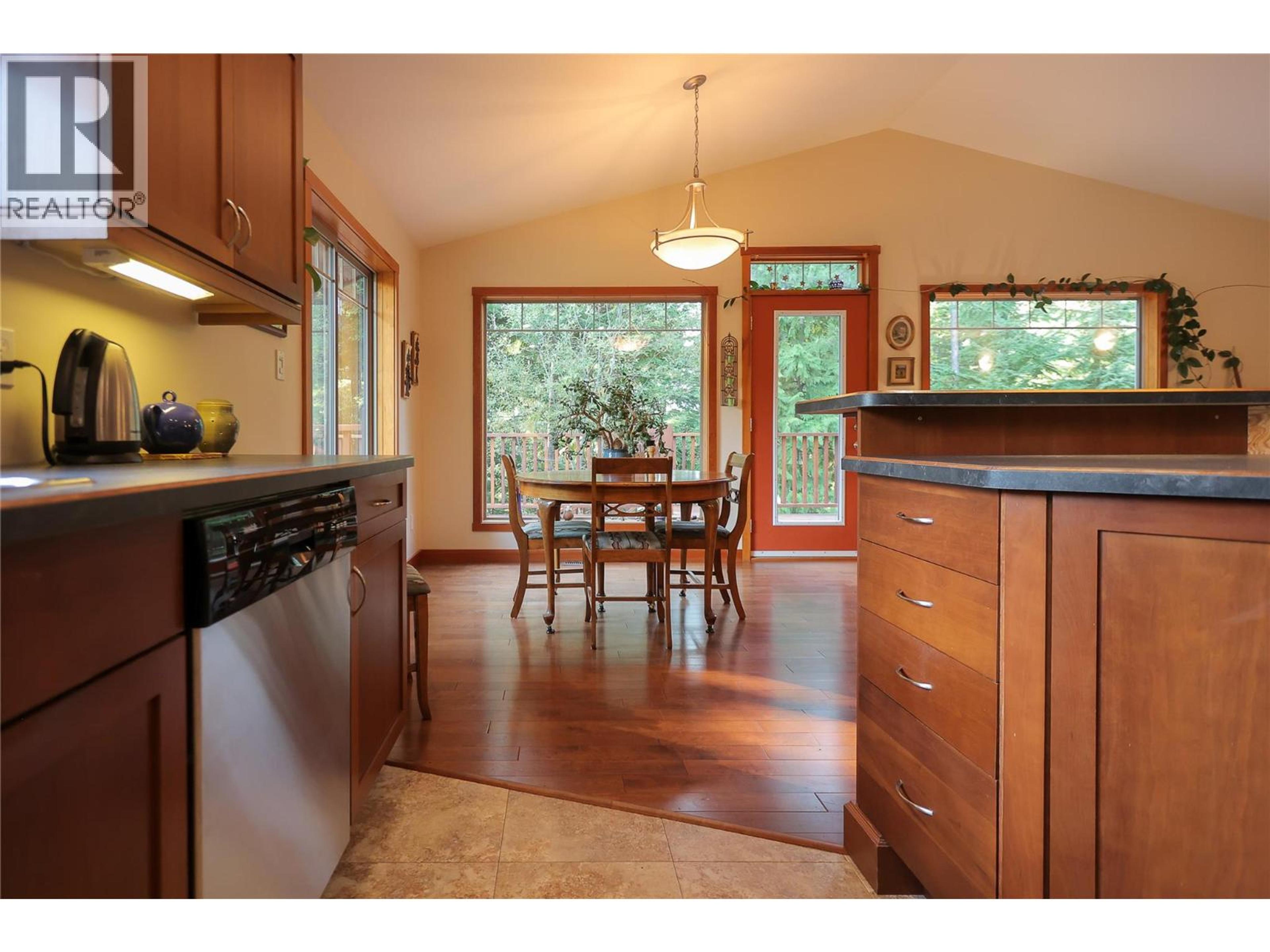 2663 STORBO HEIGHTS ROAD - Image 7