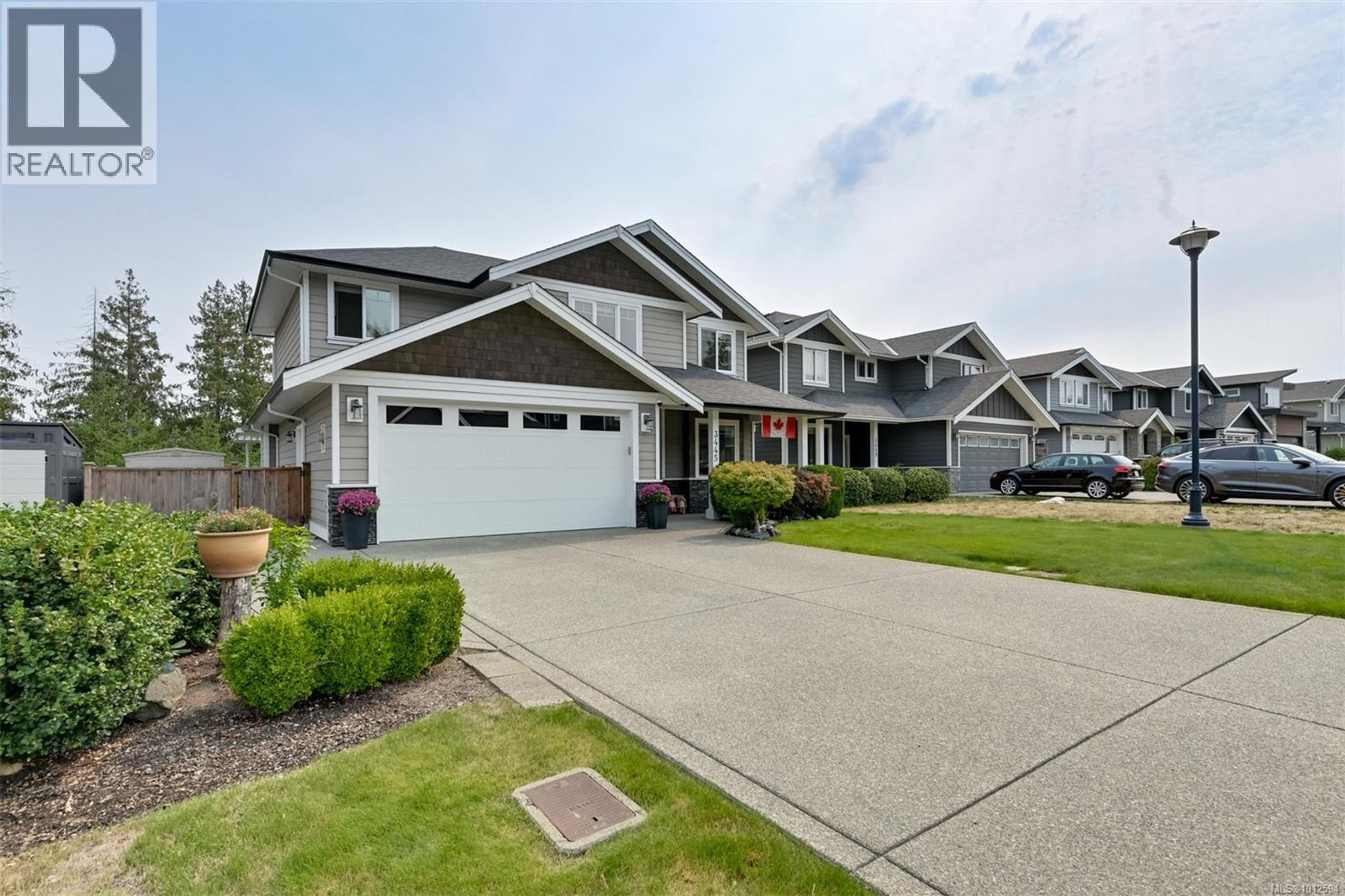 3447 Resolution Way, Colwood - Exteriors - Photo 4