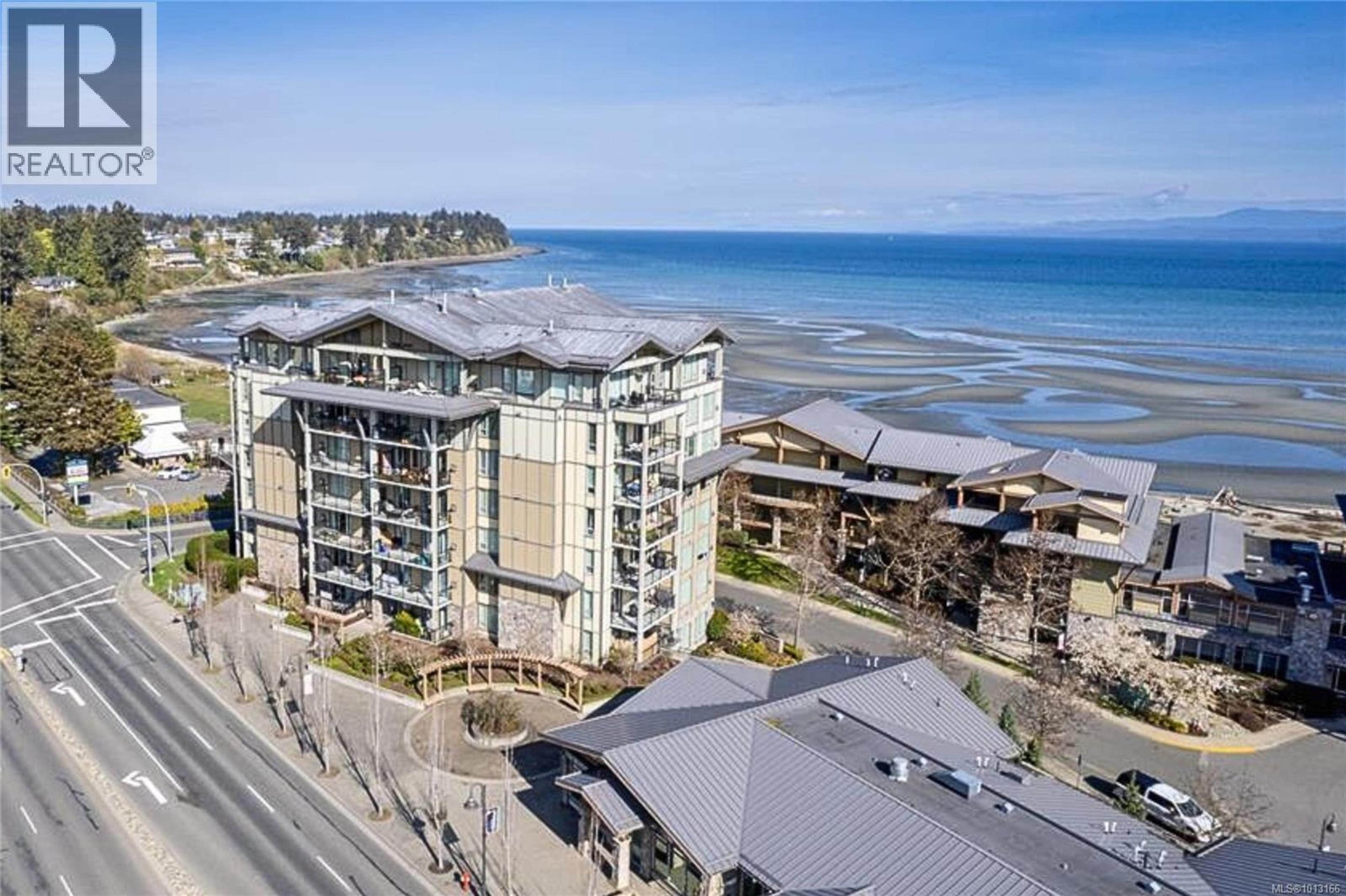 194 Beachside Dr, Parksville - Exteriors - Drone/Aerial View - Photo 1