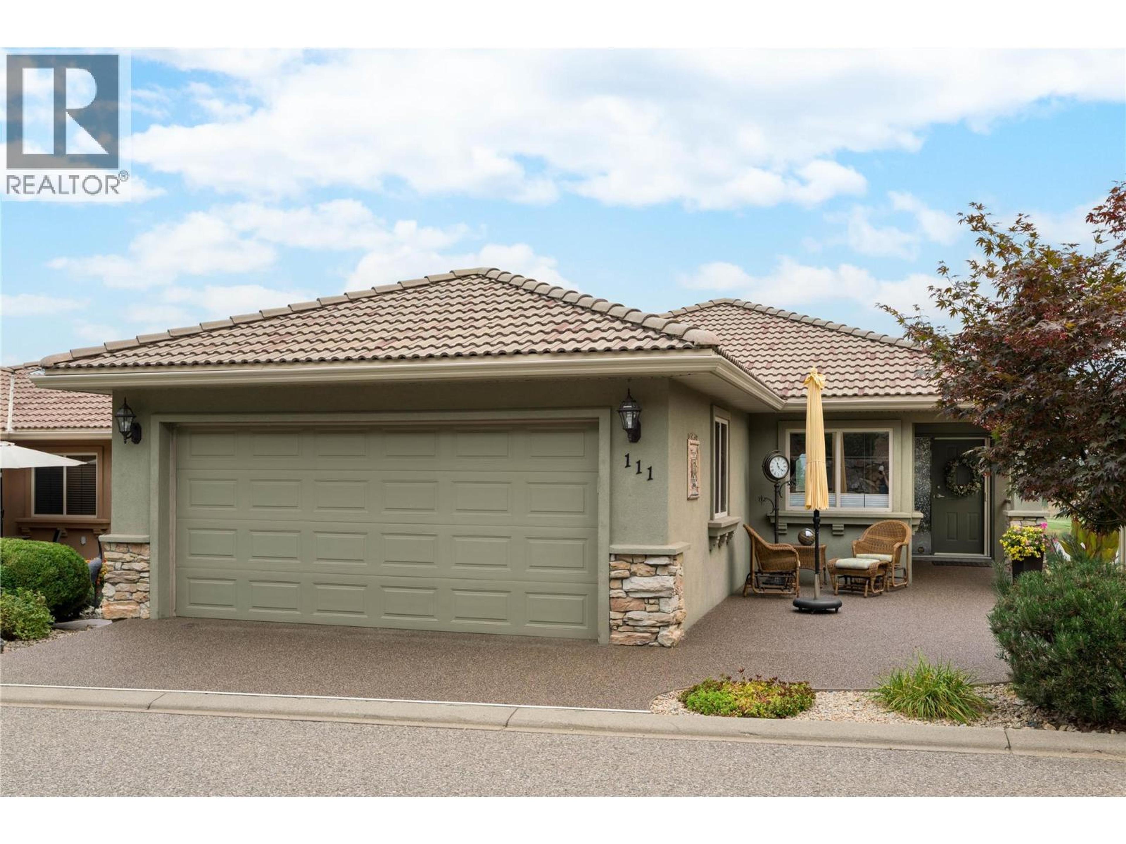 2455 Quail Ridge Boulevard, Kelowna - Exteriors - Photo 4