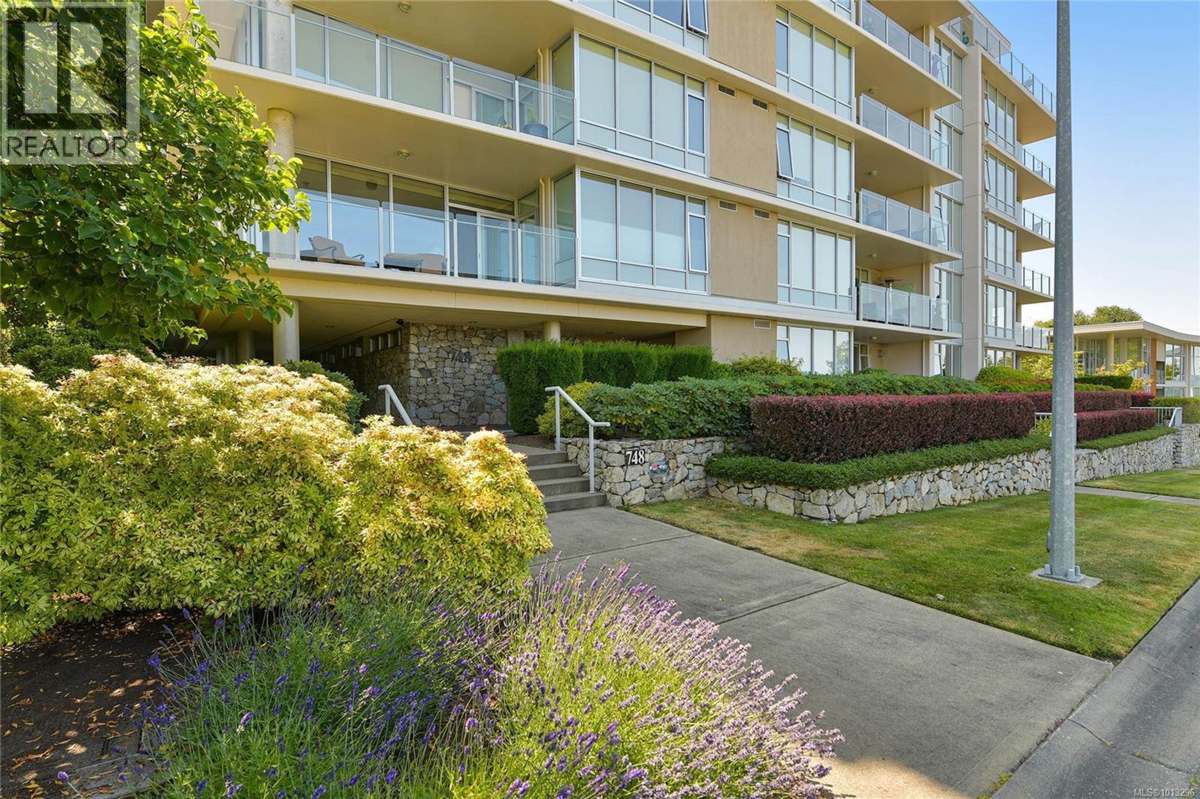 6859 Cambie Street, Vancouver - Exteriors - Photo 6