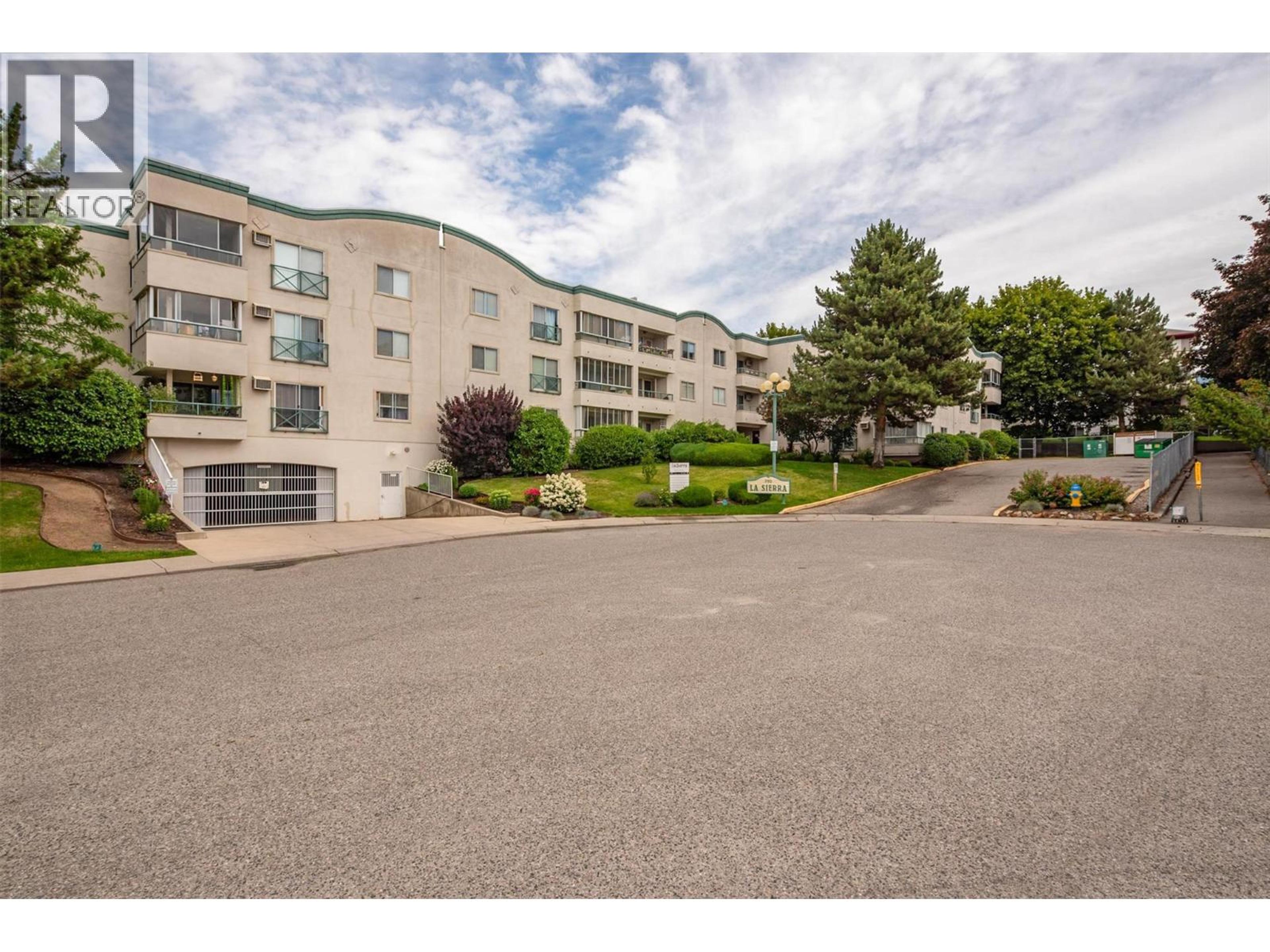 730 Badke Road, Kelowna - Exteriors - Full Complex View - Photo 3