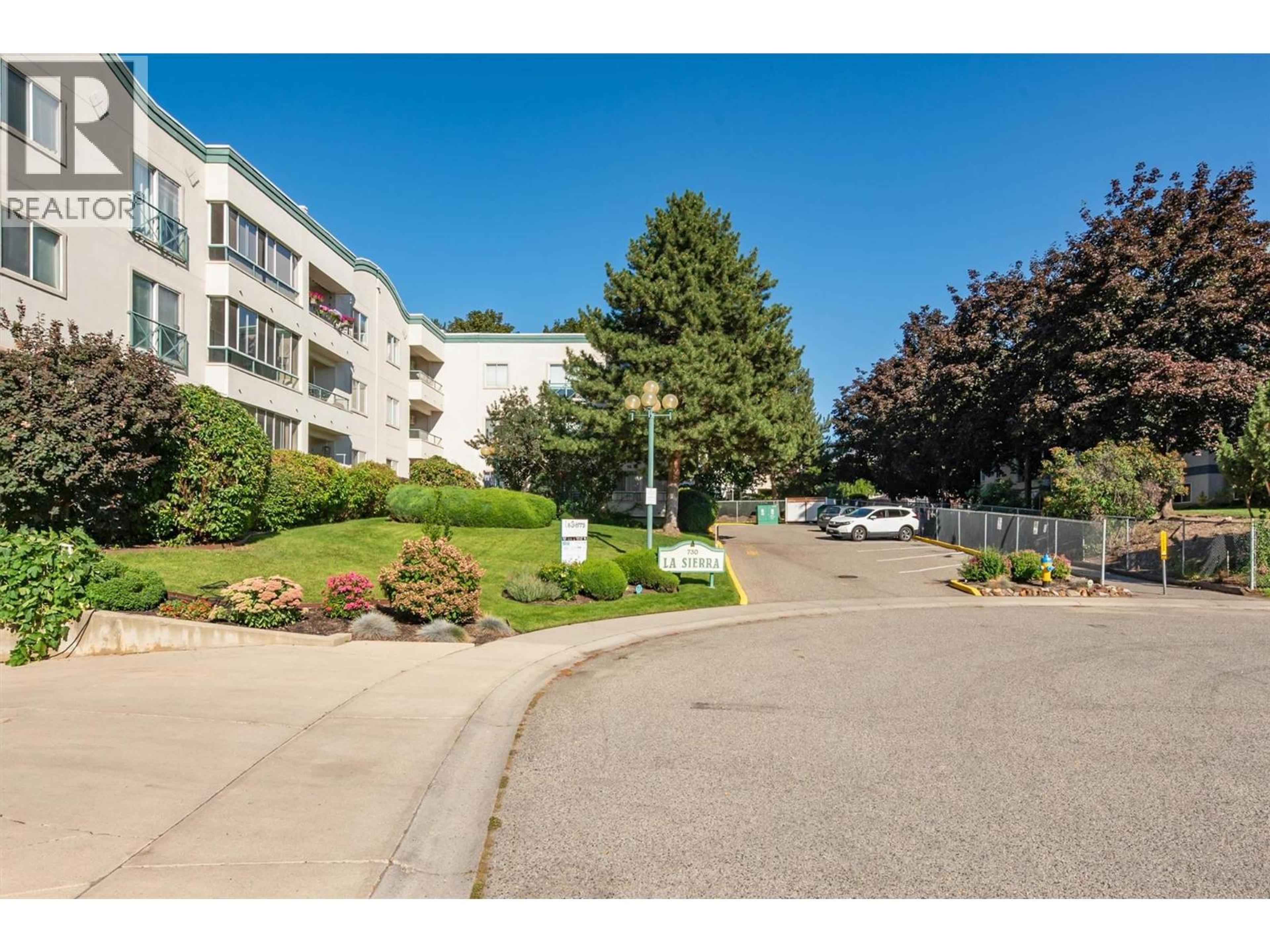 730 Badke Road, Kelowna - Exteriors - Photo 4