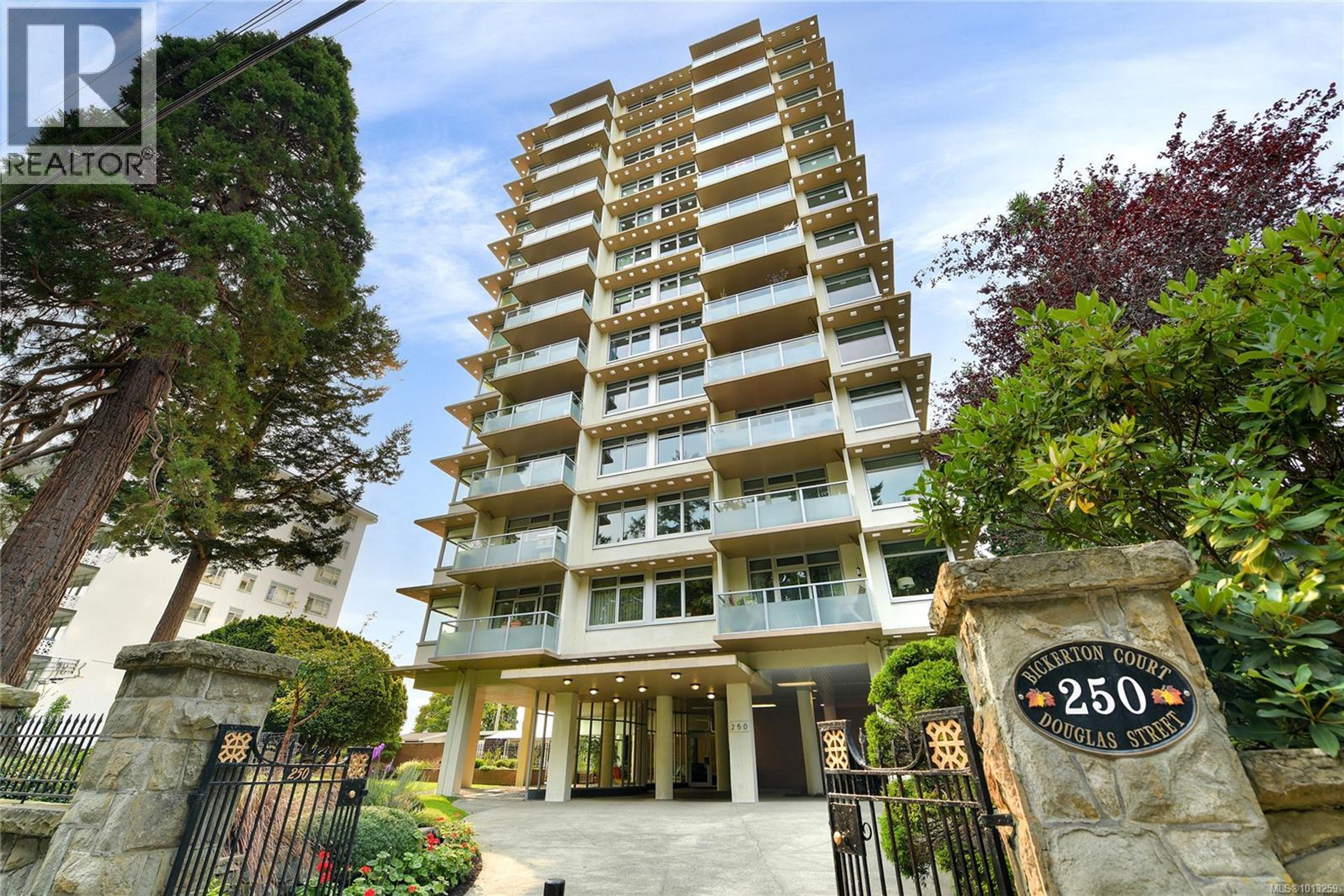 250 Douglas St, Victoria - Exteriors - Photo 5