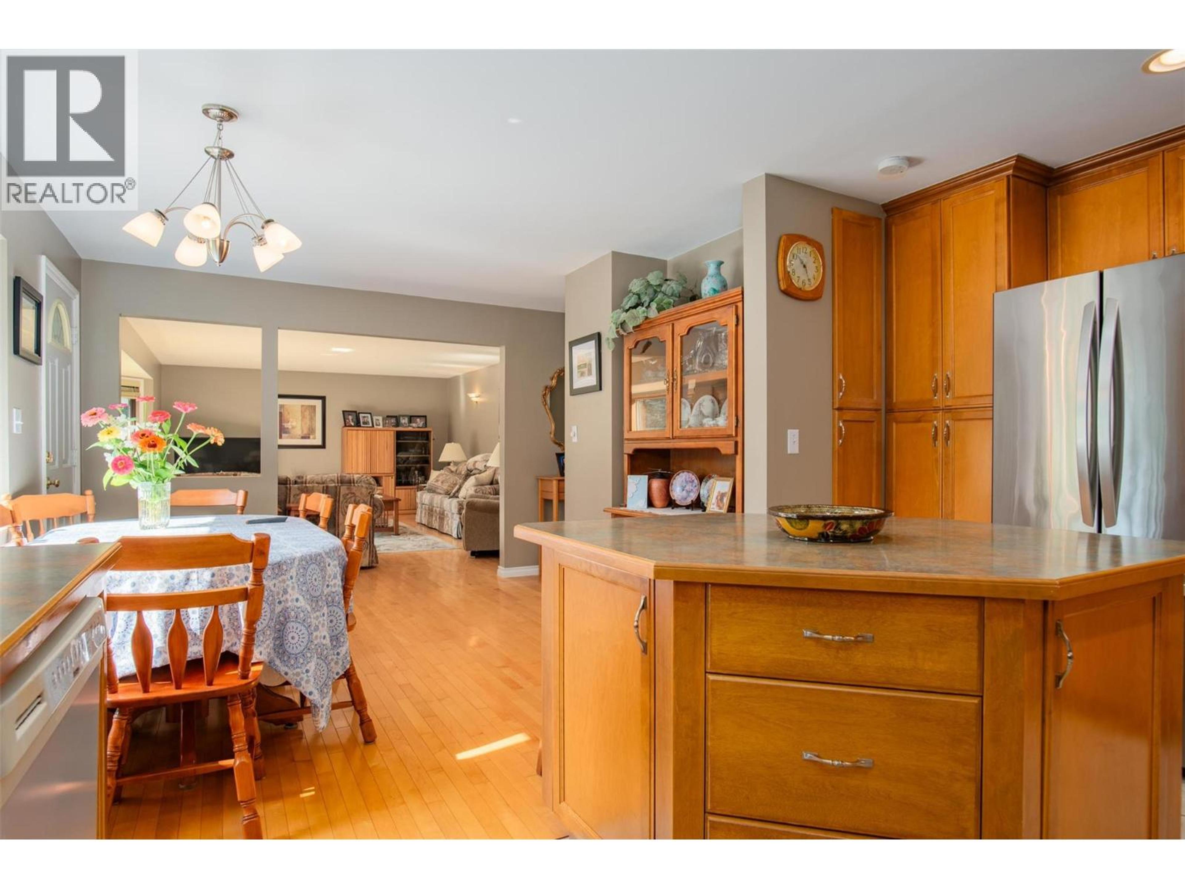 3712 THORPE ROAD - Image 17