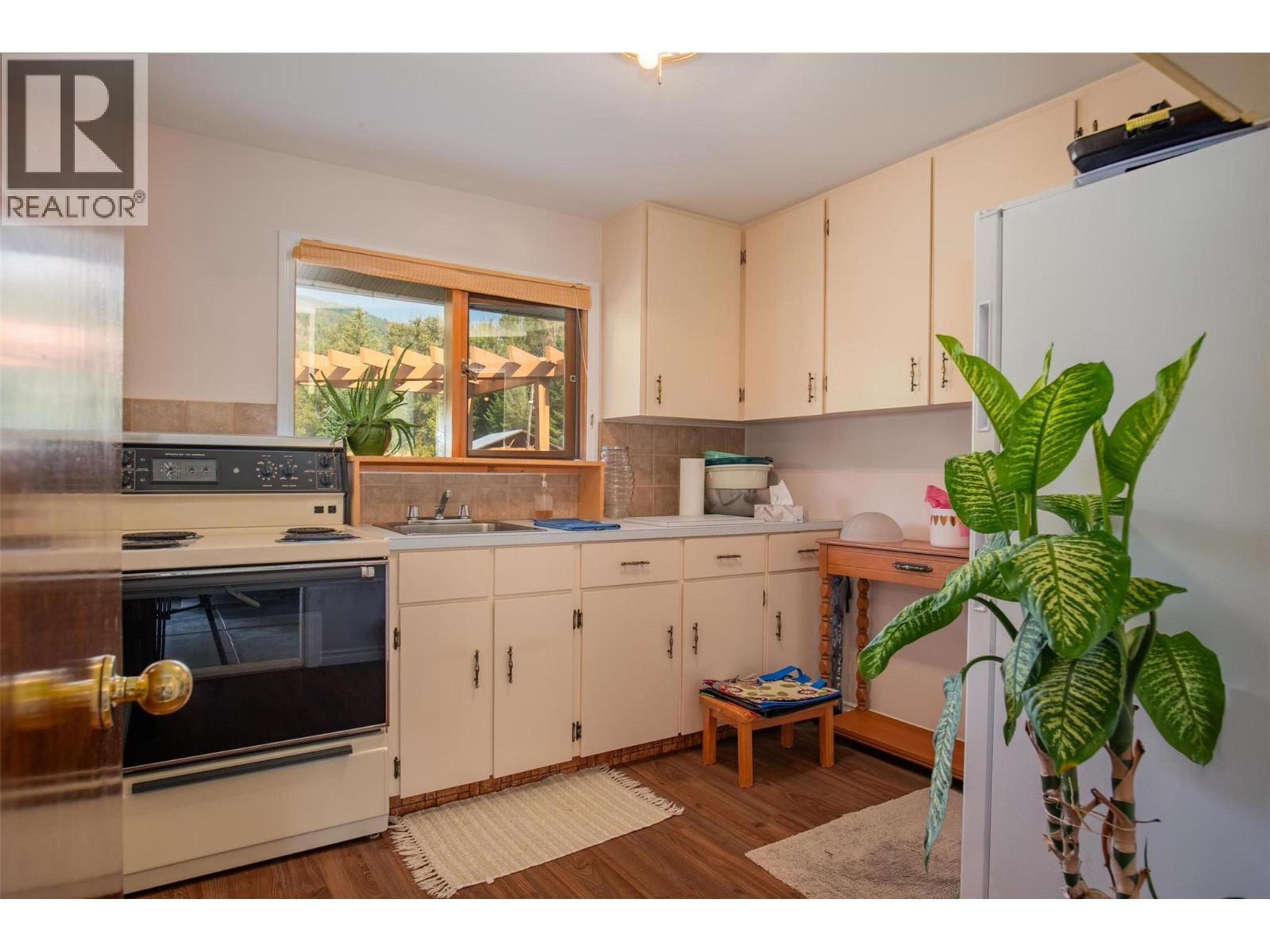 3712 THORPE ROAD - Image 45