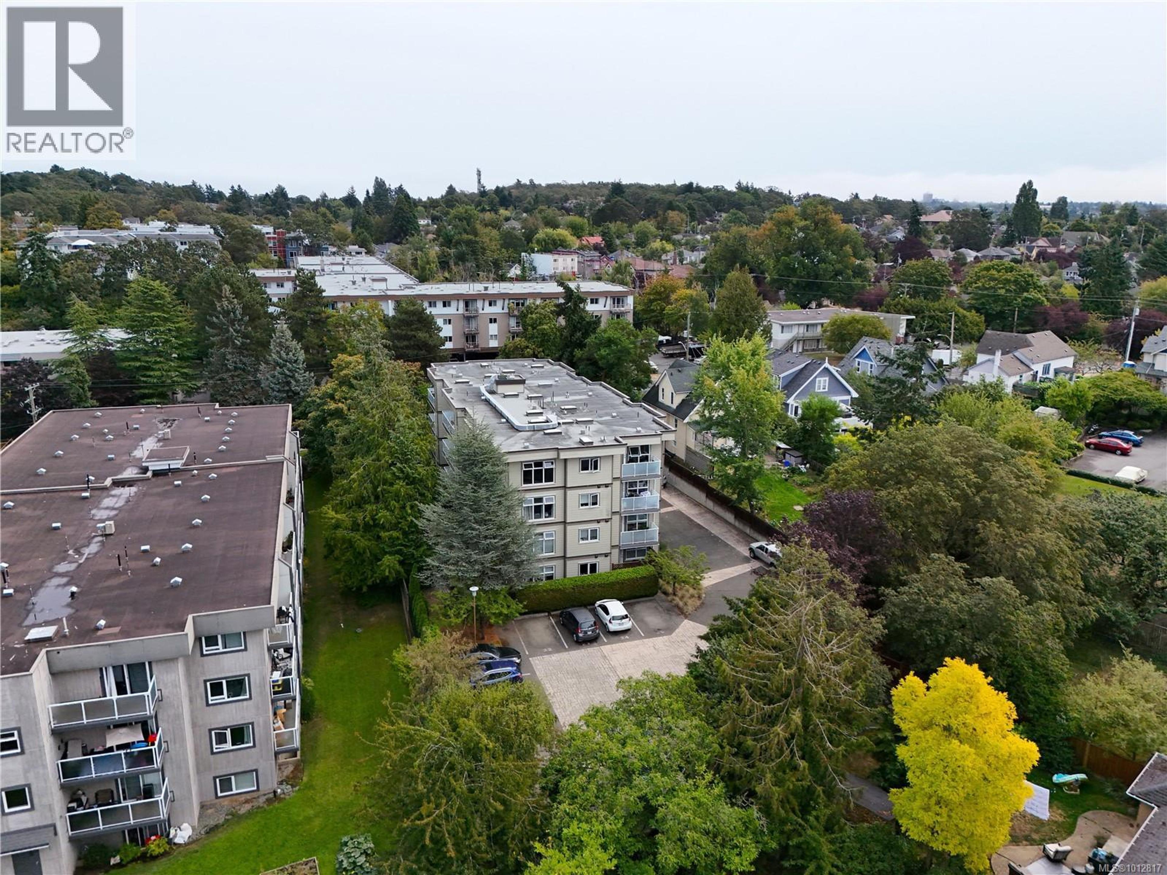 3230 Glasgow Ave, Saanich - Exteriors - Full Complex View, Drone/Aerial View - Photo 6