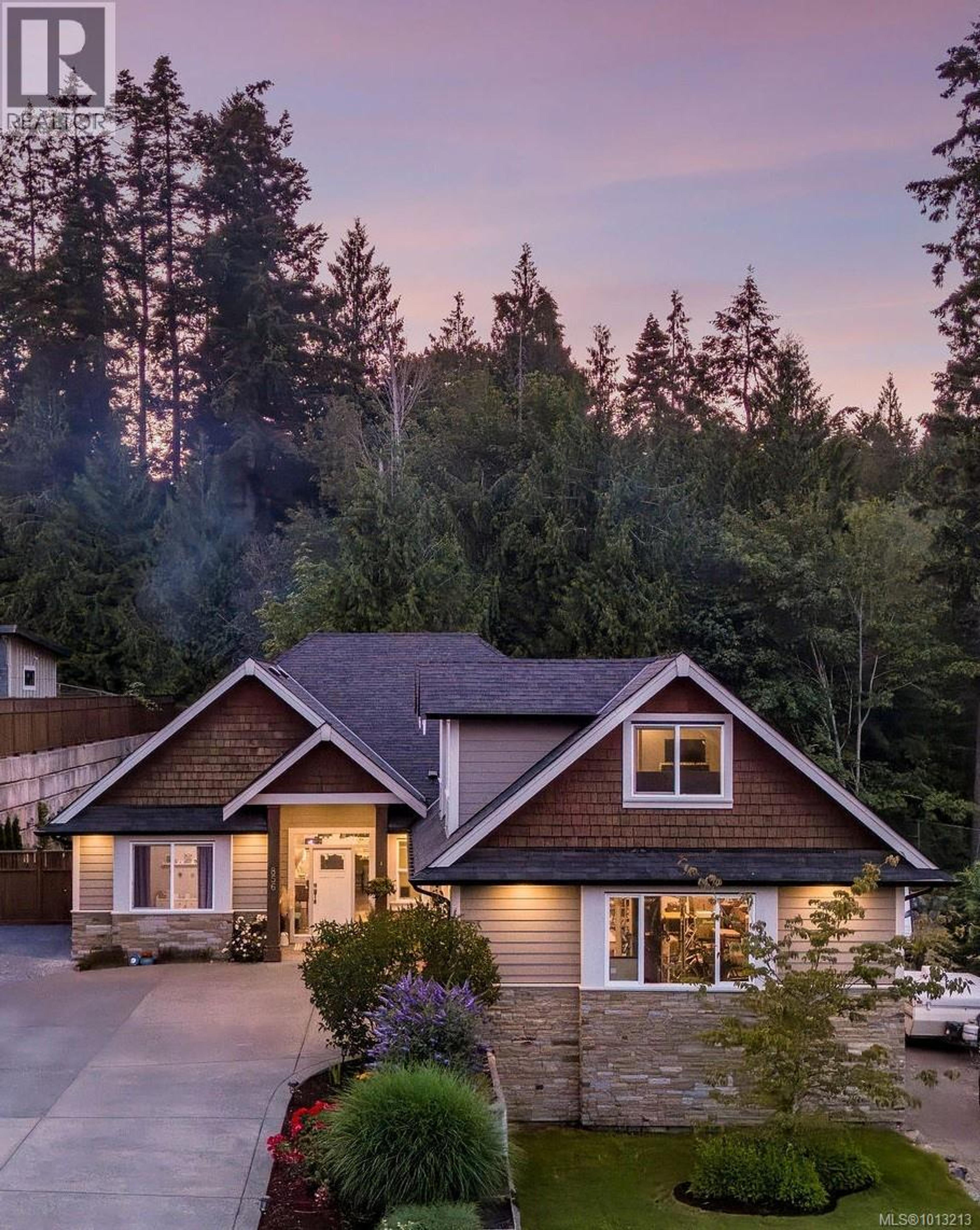 856 Hayden Pl, Mill Bay - Exteriors - Photo 1