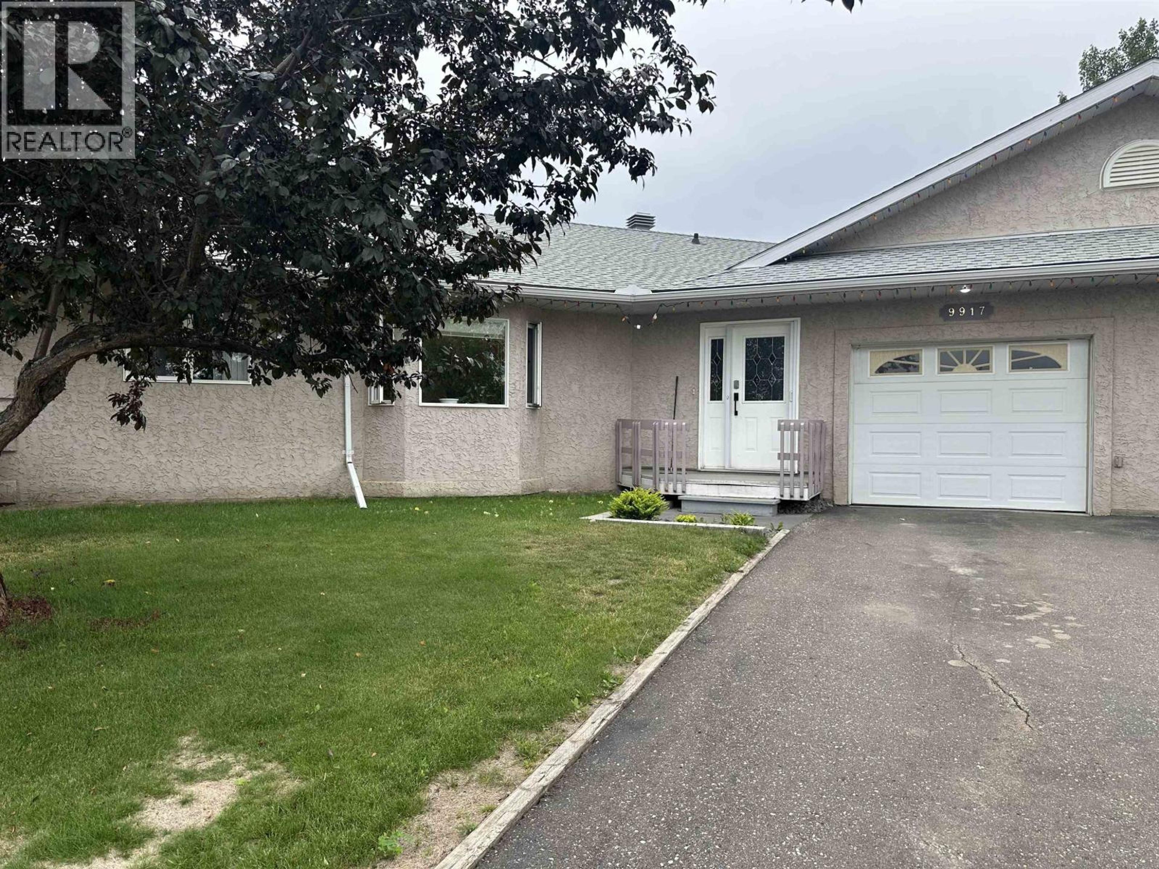 9917 115 AVENUE, Fort St. John - Exteriors - Photo 1