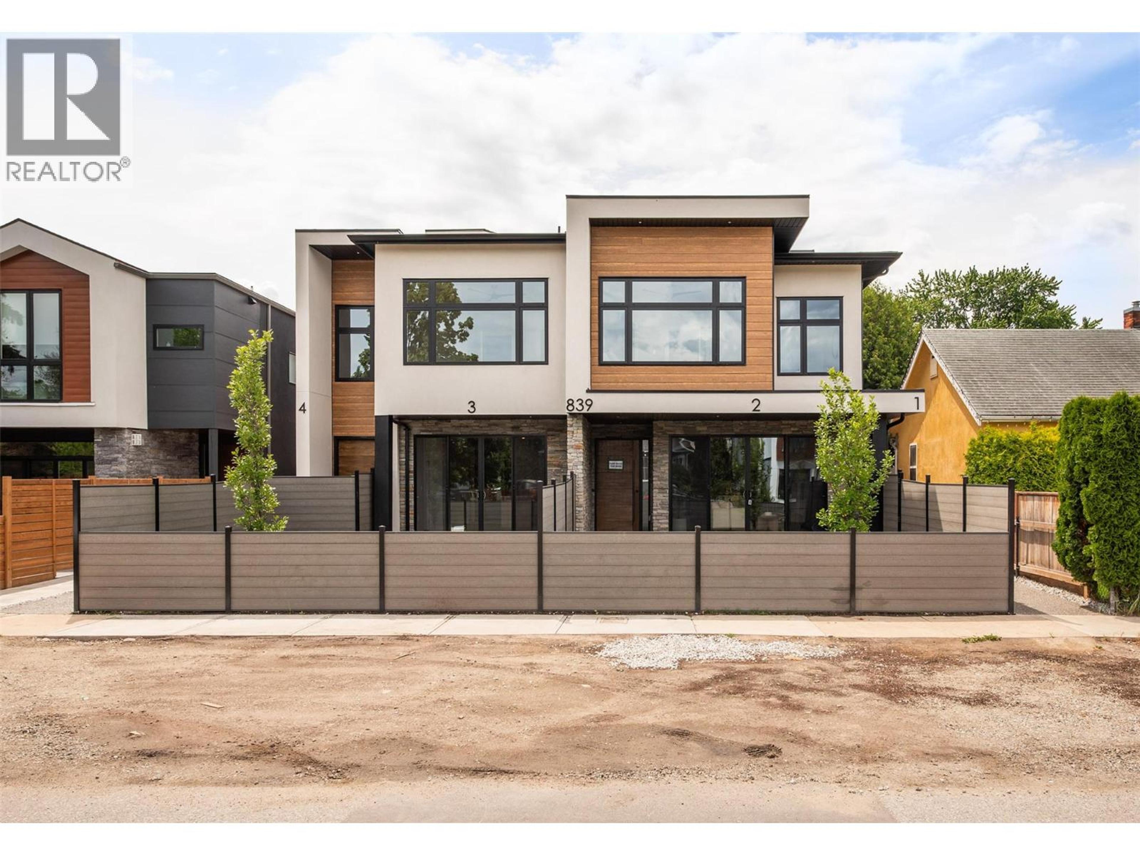 839 Lawson Avenue, Kelowna - Exteriors - Full Complex View - Photo 10