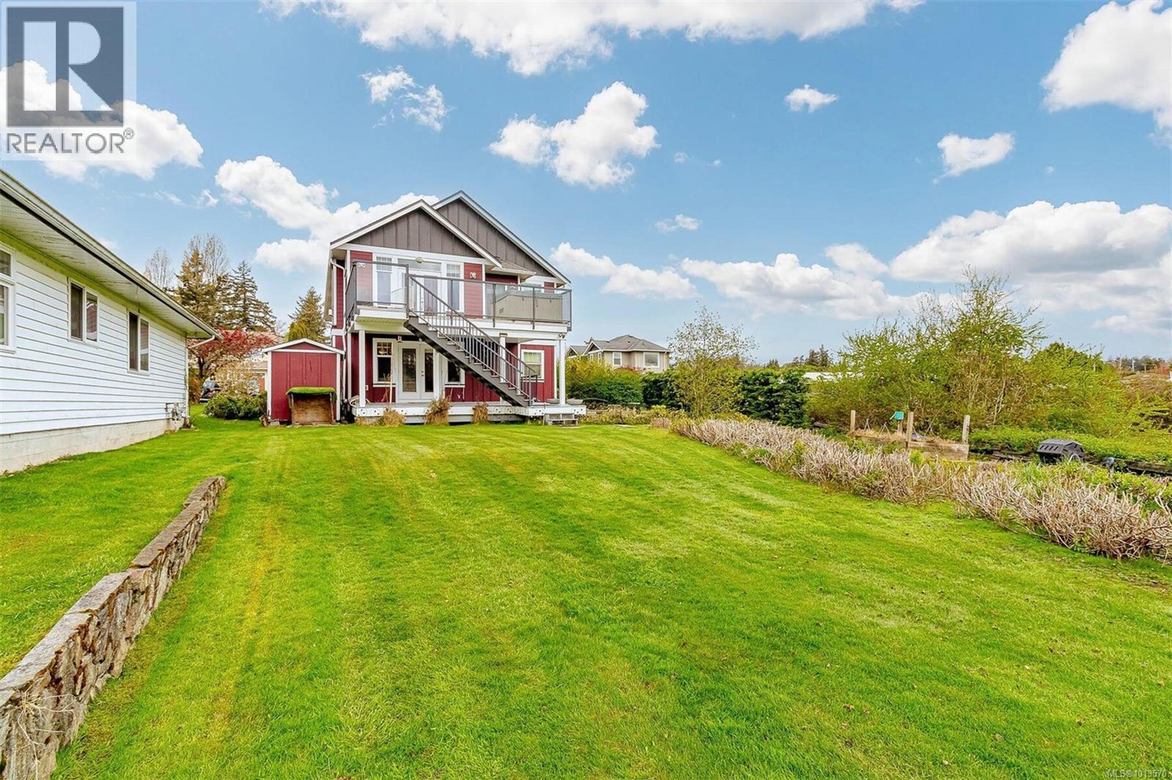 164 White Pine Rd, View Royal - Exteriors - Photo 11