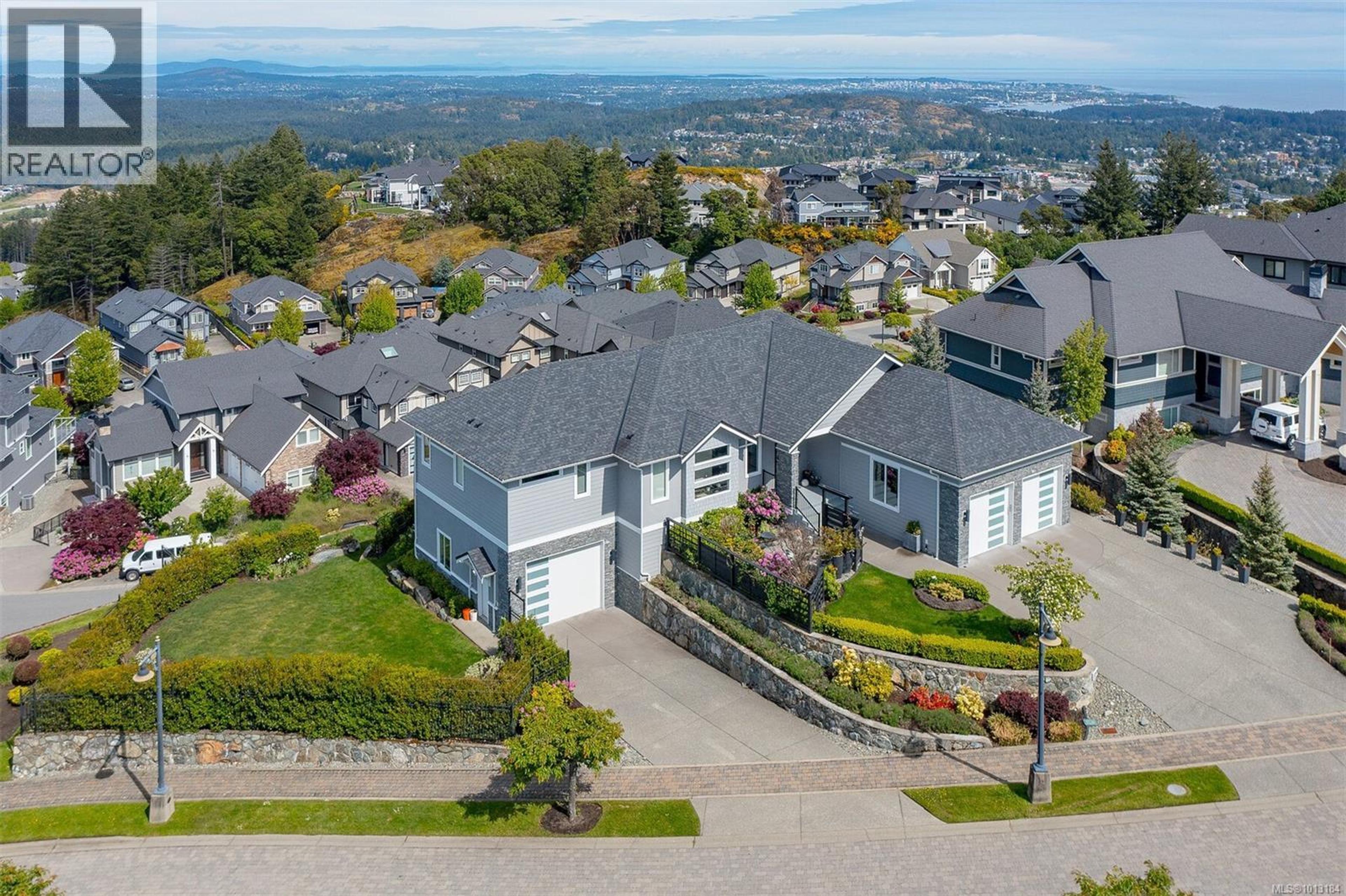 2259 Compass Pointe Pl, Langford - Exteriors - Full Complex View, Drone/Aerial View - Photo 4