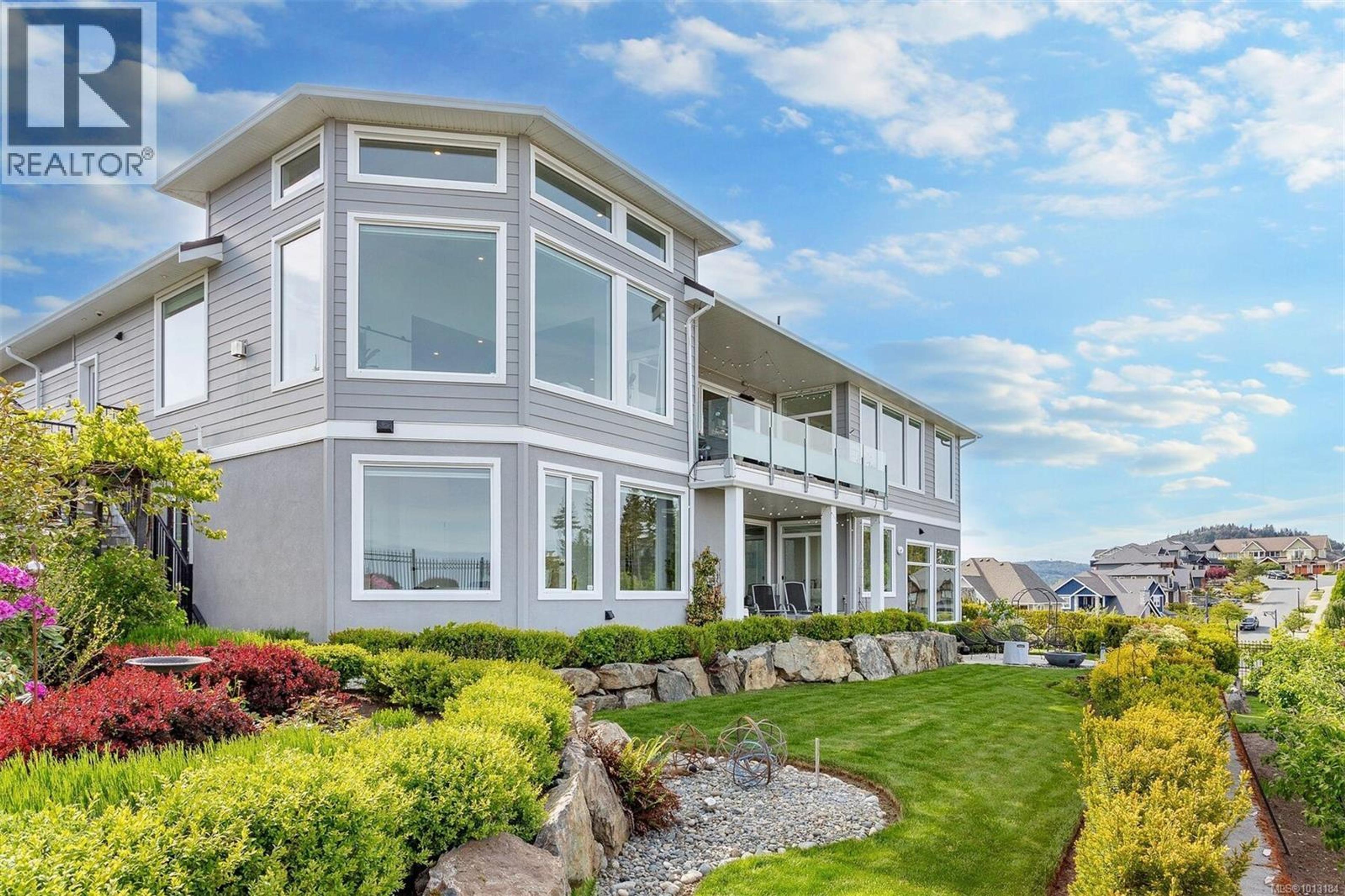 2259 Compass Pointe Pl, Langford - Exteriors - Photo 8