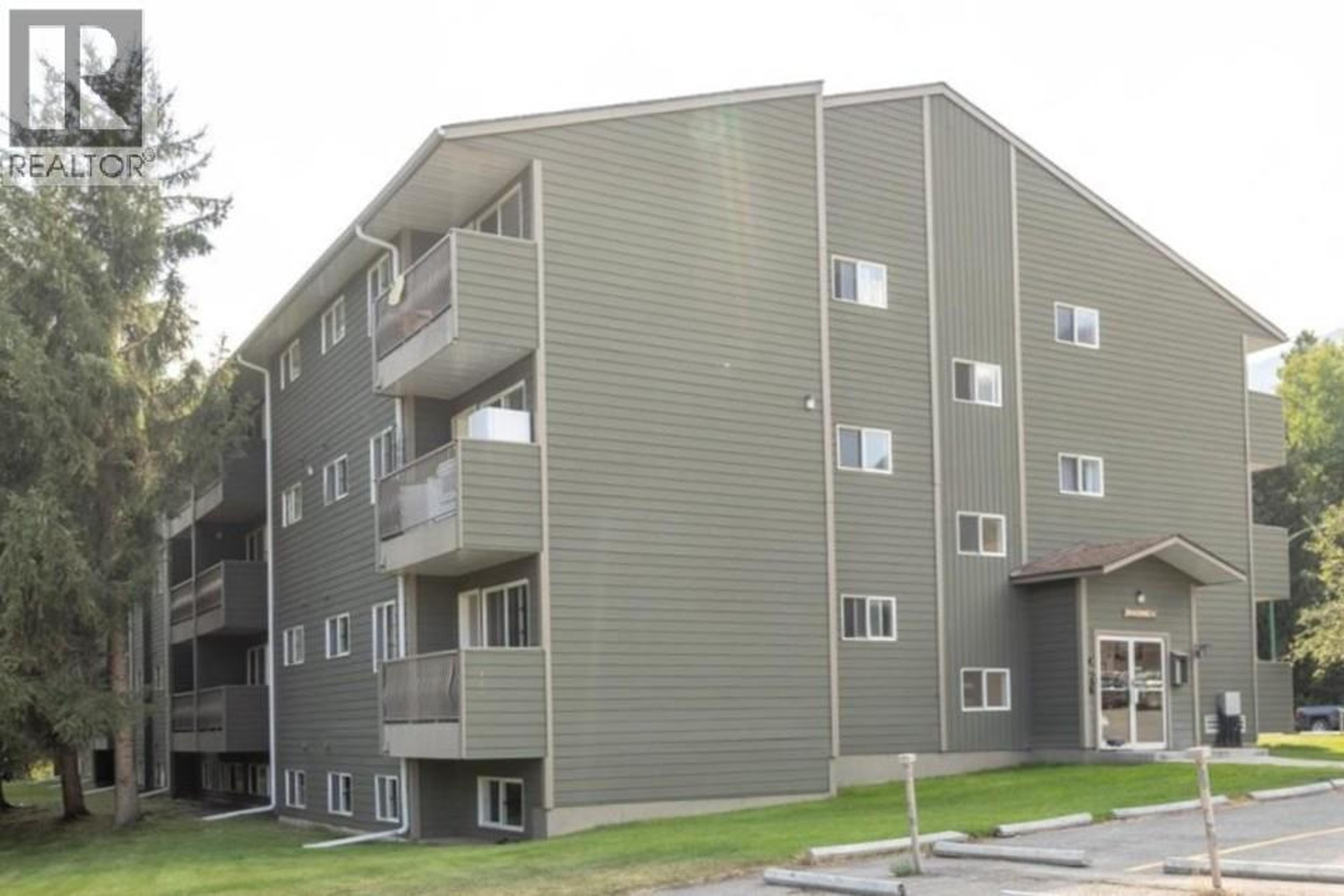 1299 Ponderosa Drive, Sparwood - Exteriors - Photo 1