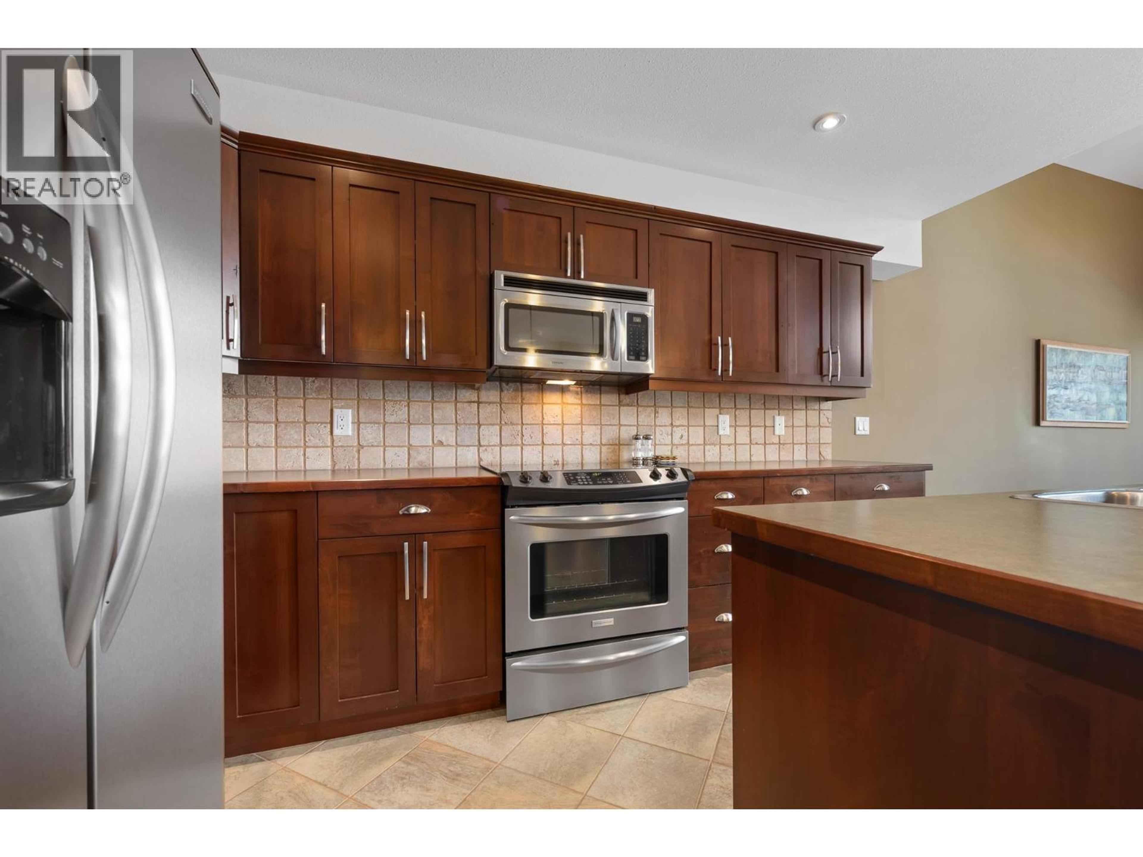#5 2525 CASTLESTONE DRIVE - Image 6
