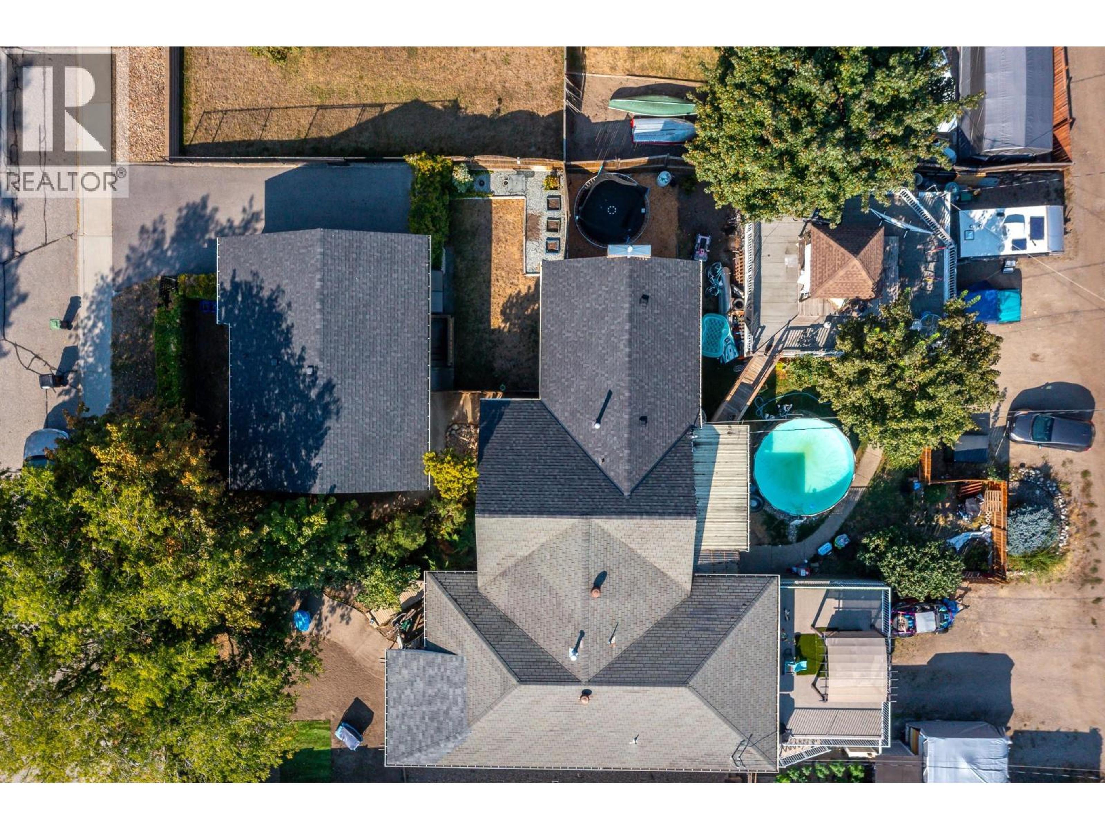 3411 17 Avenue, Vernon - Exteriors - Drone/Aerial View - Photo 5