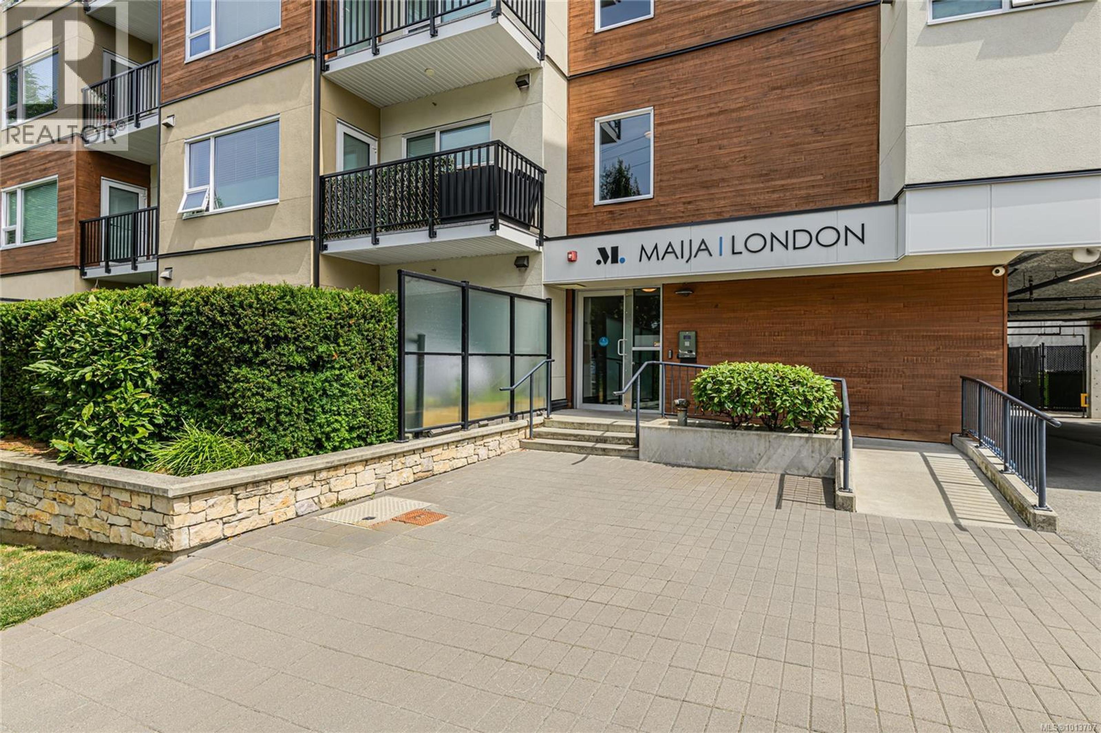 280 Island Hwy, View Royal - Exteriors - Photo 2