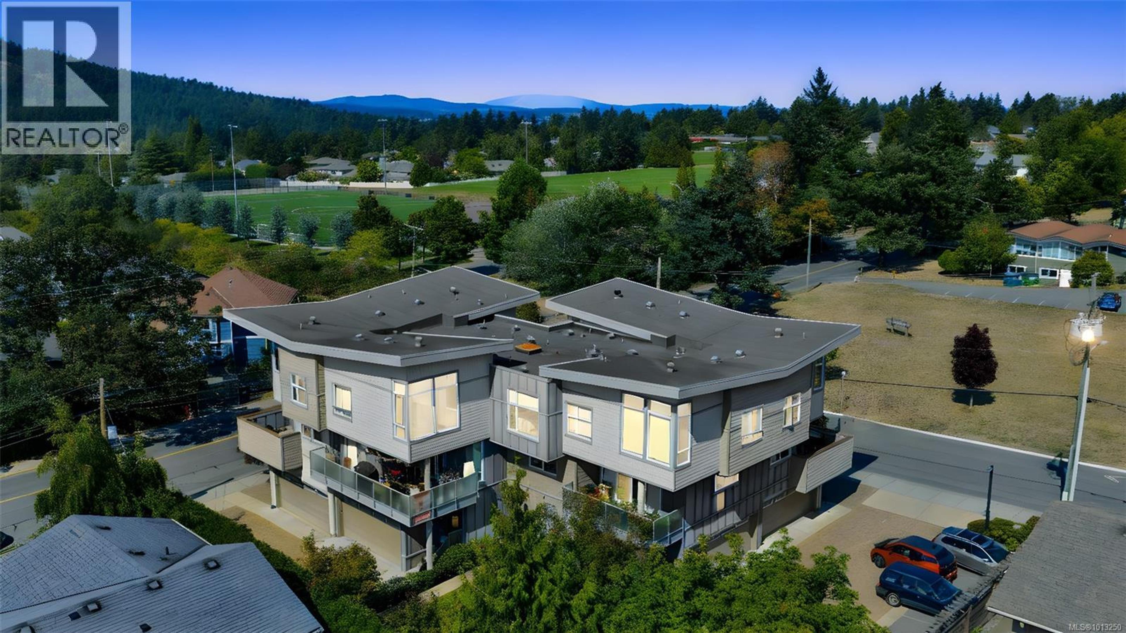 4343 TYNDALL Ave, Saanich - Exteriors - Full Complex View, Drone/Aerial View - Photo 1