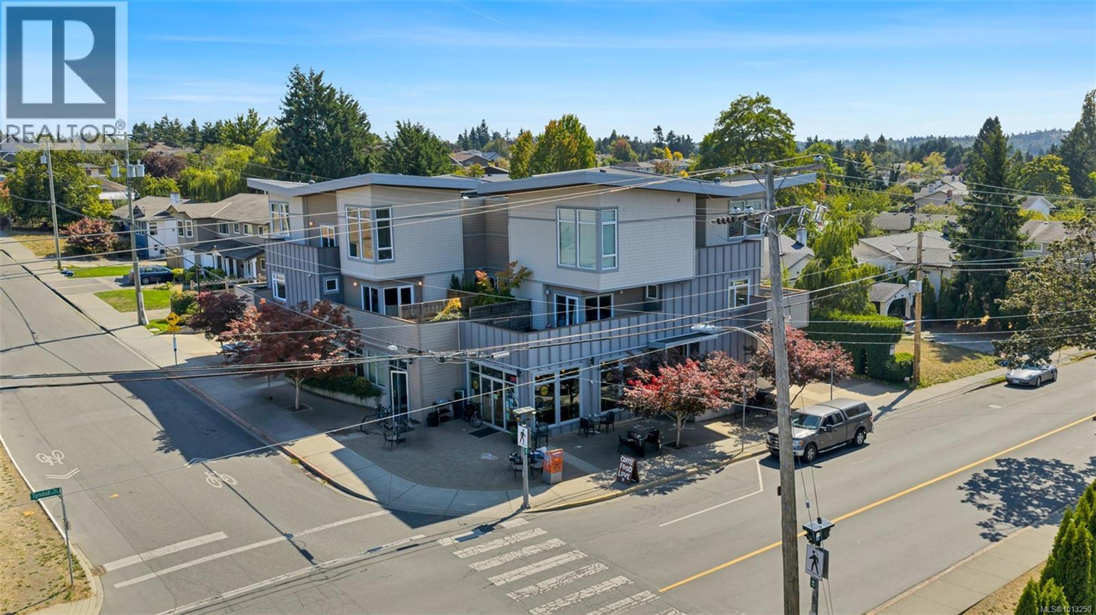 4343 TYNDALL Ave, Saanich - Exteriors - Drone/Aerial View - Photo 5