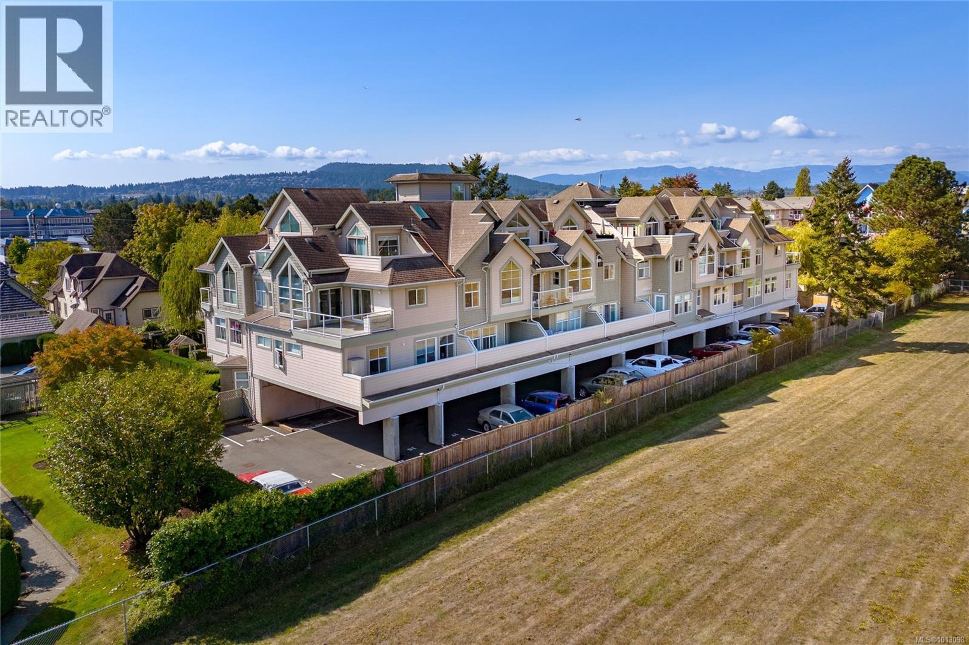 2250 James White Blvd, Sidney - Exteriors - Full Complex View, Drone/Aerial View - Photo 3