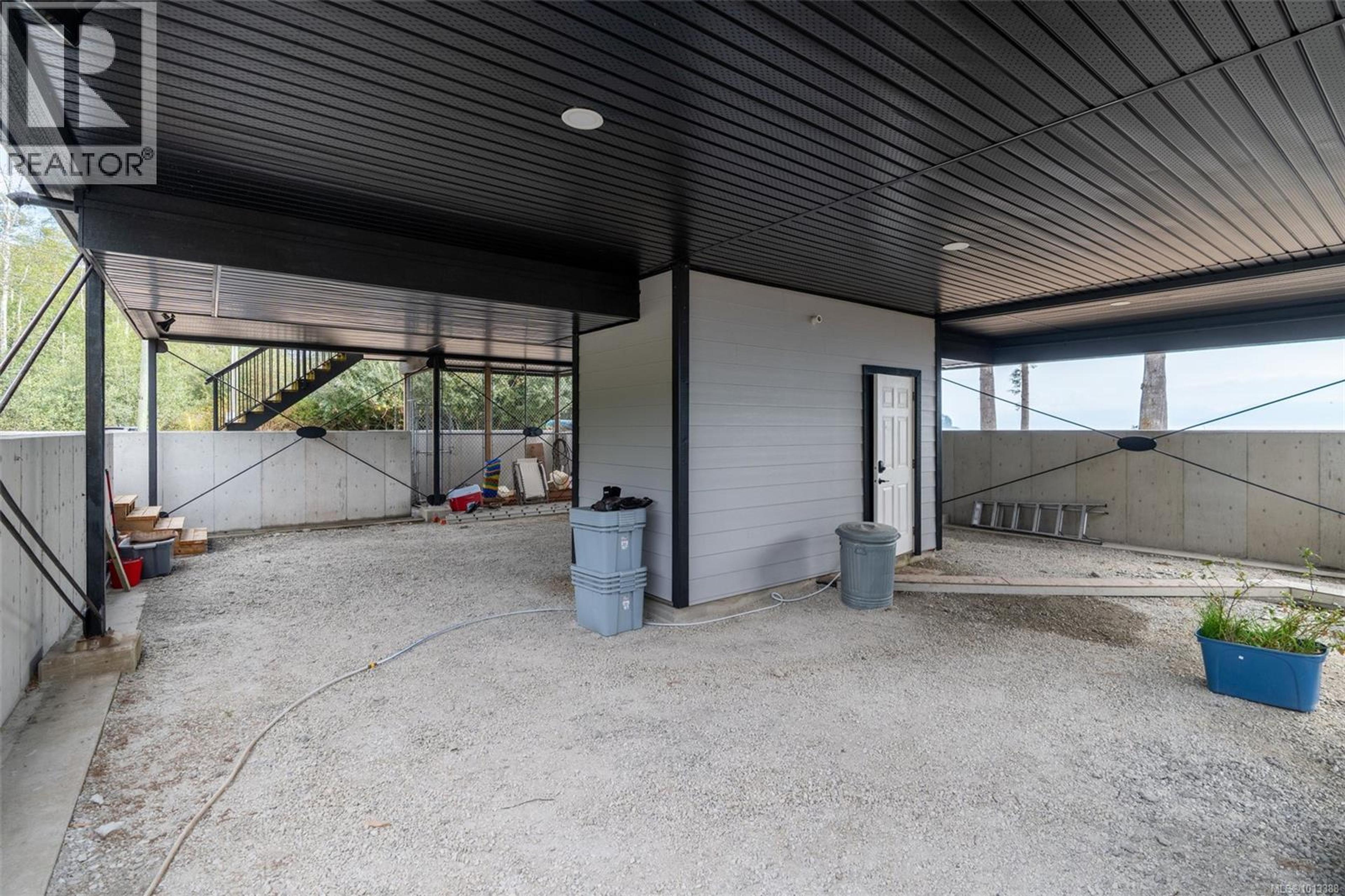 8801 West Coast Rd, Sooke - Exteriors - Photo 12