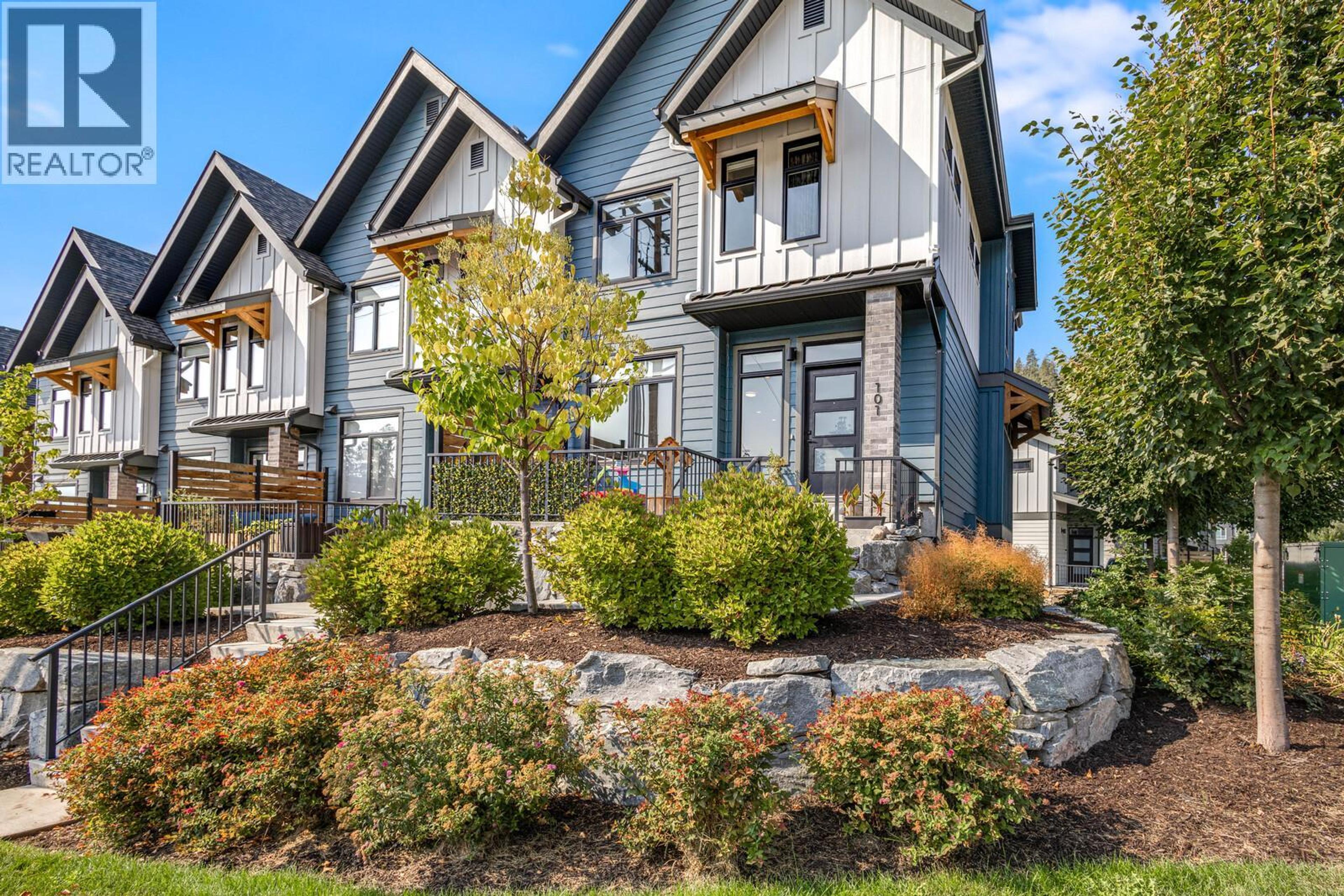 1435 Cara Glen Court, Kelowna - Exteriors - Full Complex View - Photo 8