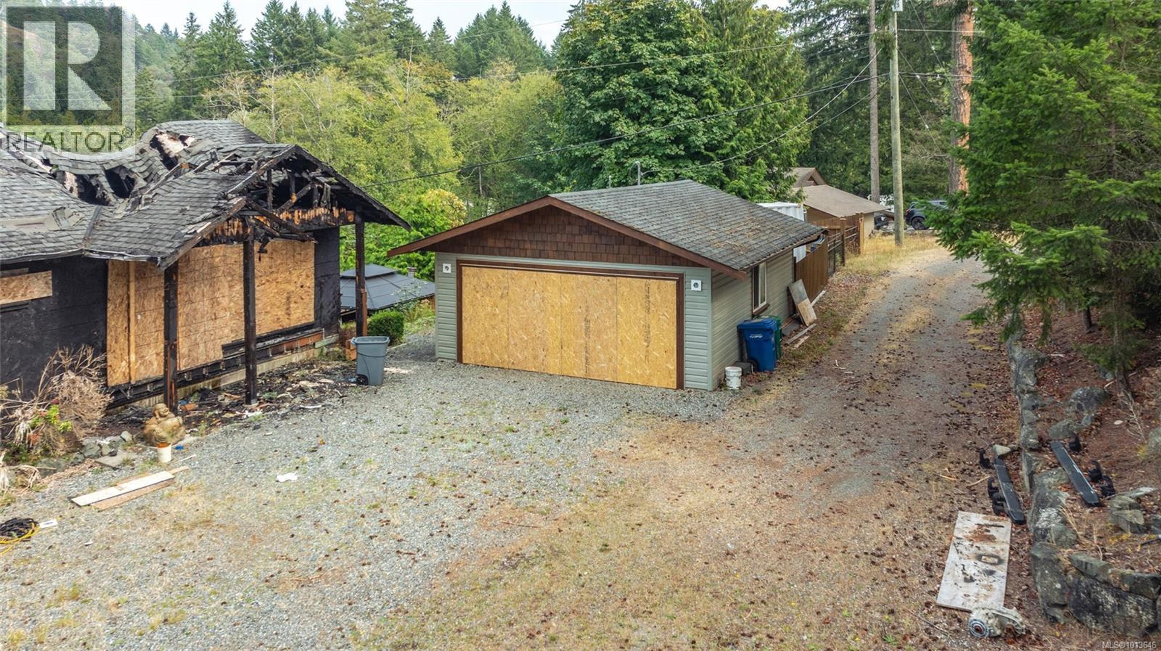 3490 Hillside Ave, Nanaimo - Exteriors - Photo 6