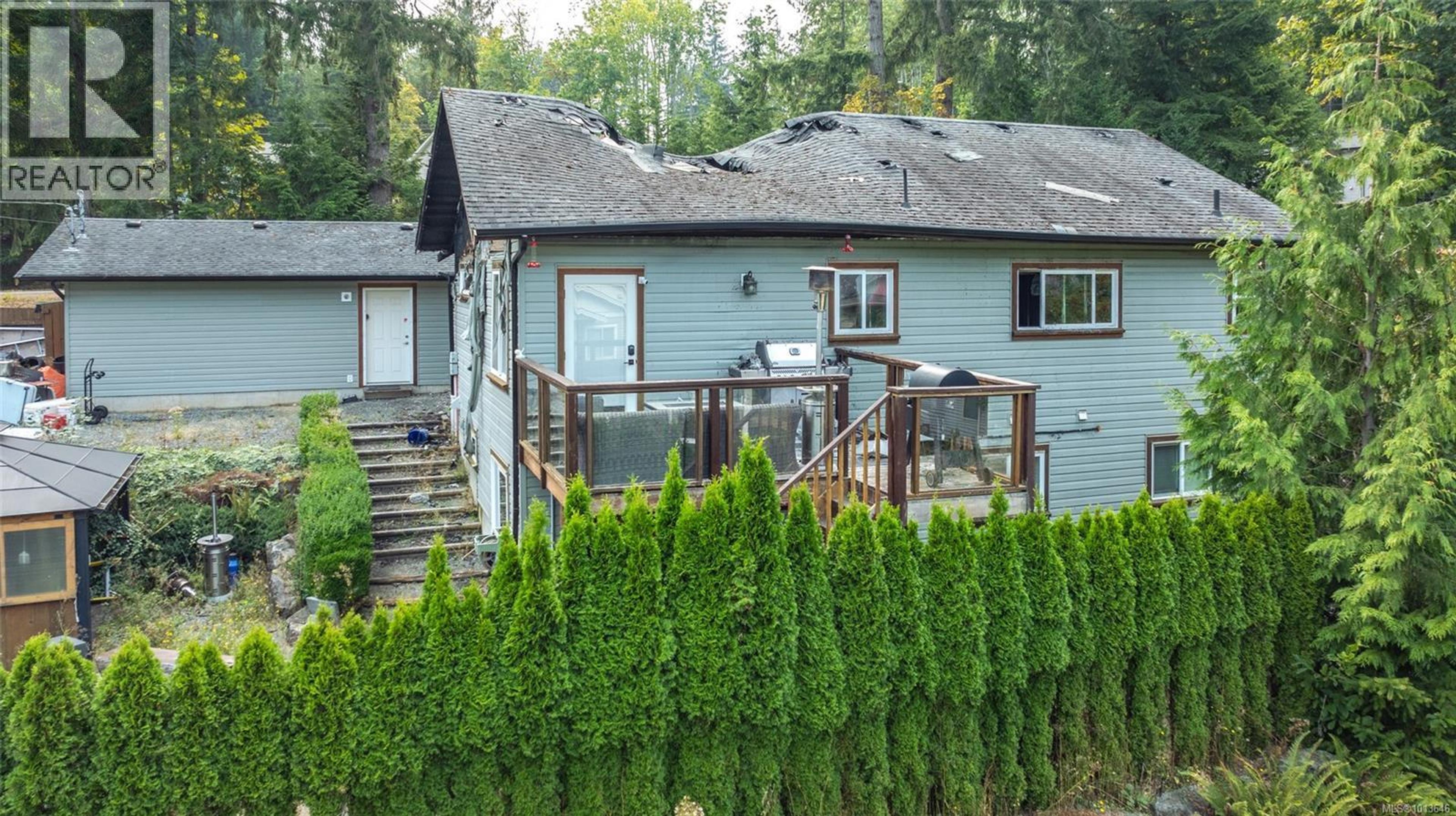 3490 Hillside Ave, Nanaimo - Exteriors - Drone/Aerial View - Photo 16