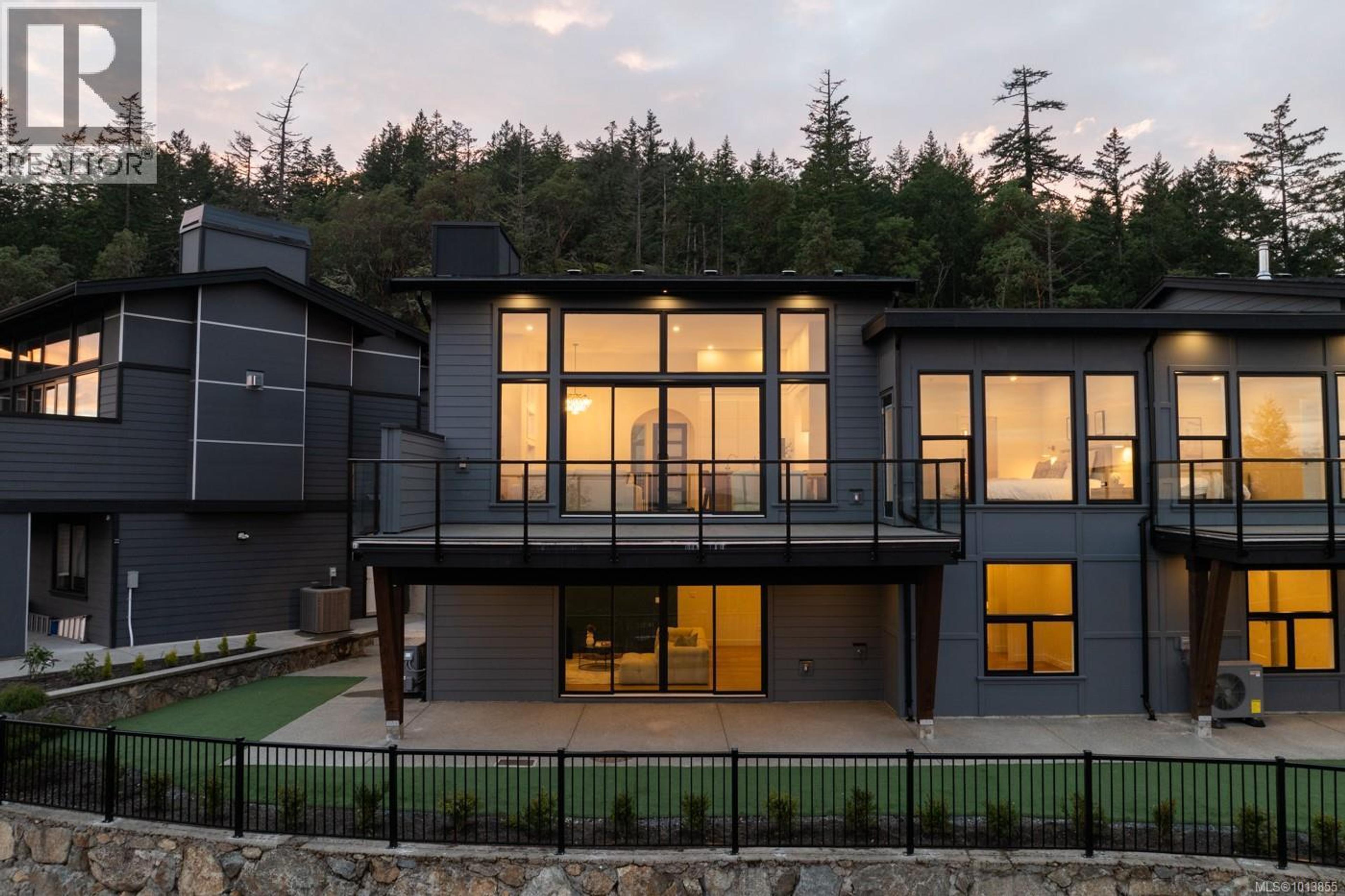 2332 Copper Rock Crt, Langford - Exteriors - Full Complex View - Photo 7