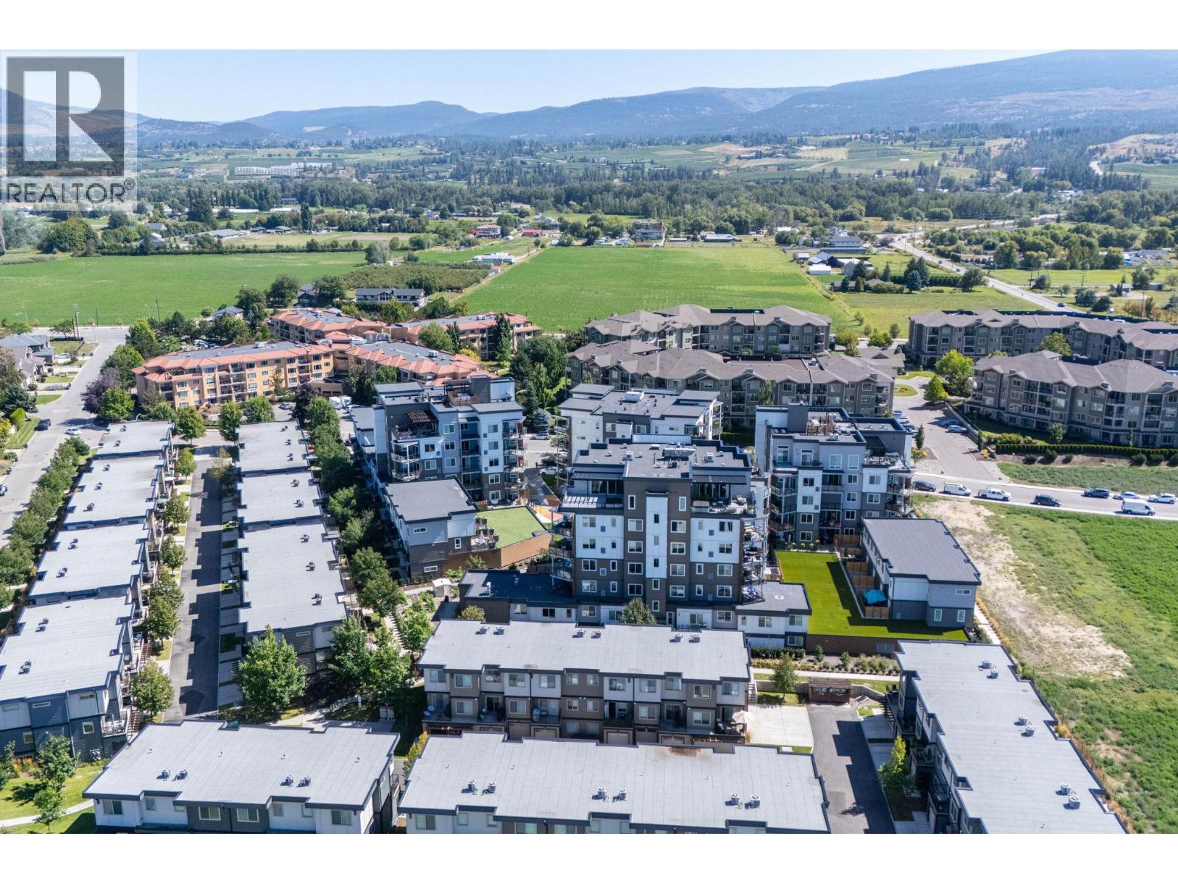 3630 Mission Springs Drive, Kelowna - Exteriors - Full Complex View, Drone/Aerial View - Photo 4