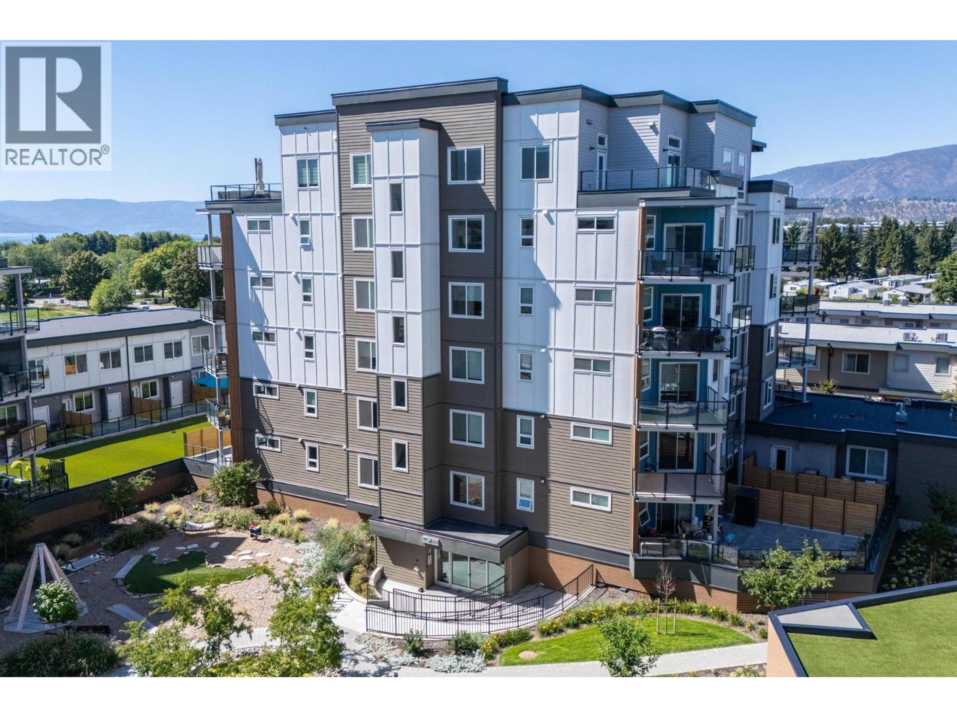 3630 Mission Springs Drive, Kelowna - Exteriors - Full Complex View, Drone/Aerial View - Photo 5