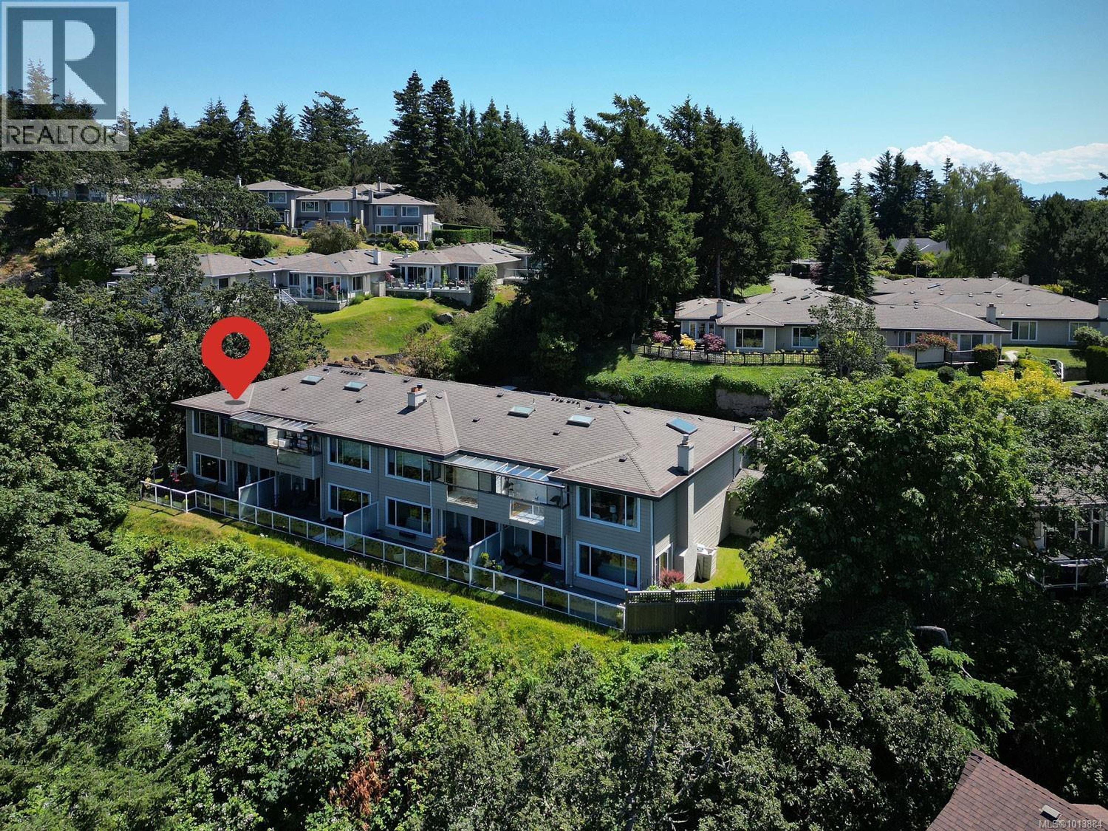 2829 Arbutus Rd, Saanich - Exteriors - Drone/Aerial View, Marked/Pin - Photo 3