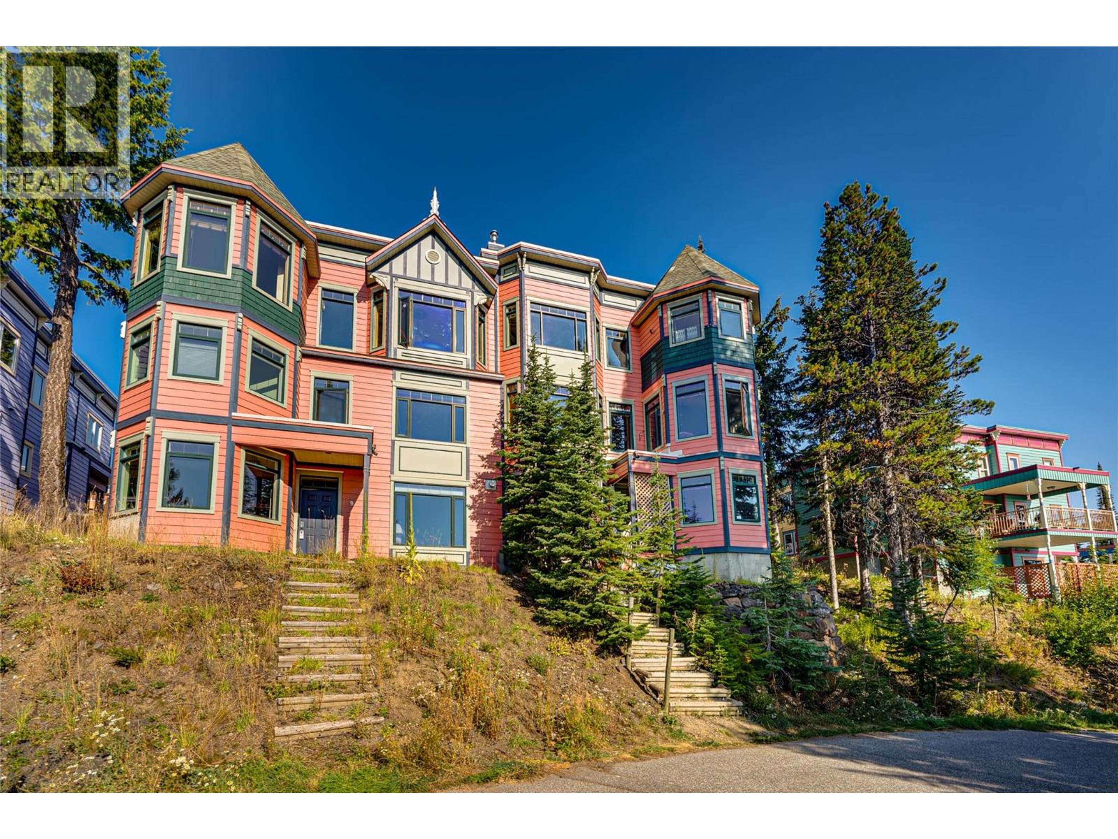 635 Monashee Road, Silver Star - Exteriors - Full Complex View - Photo 6