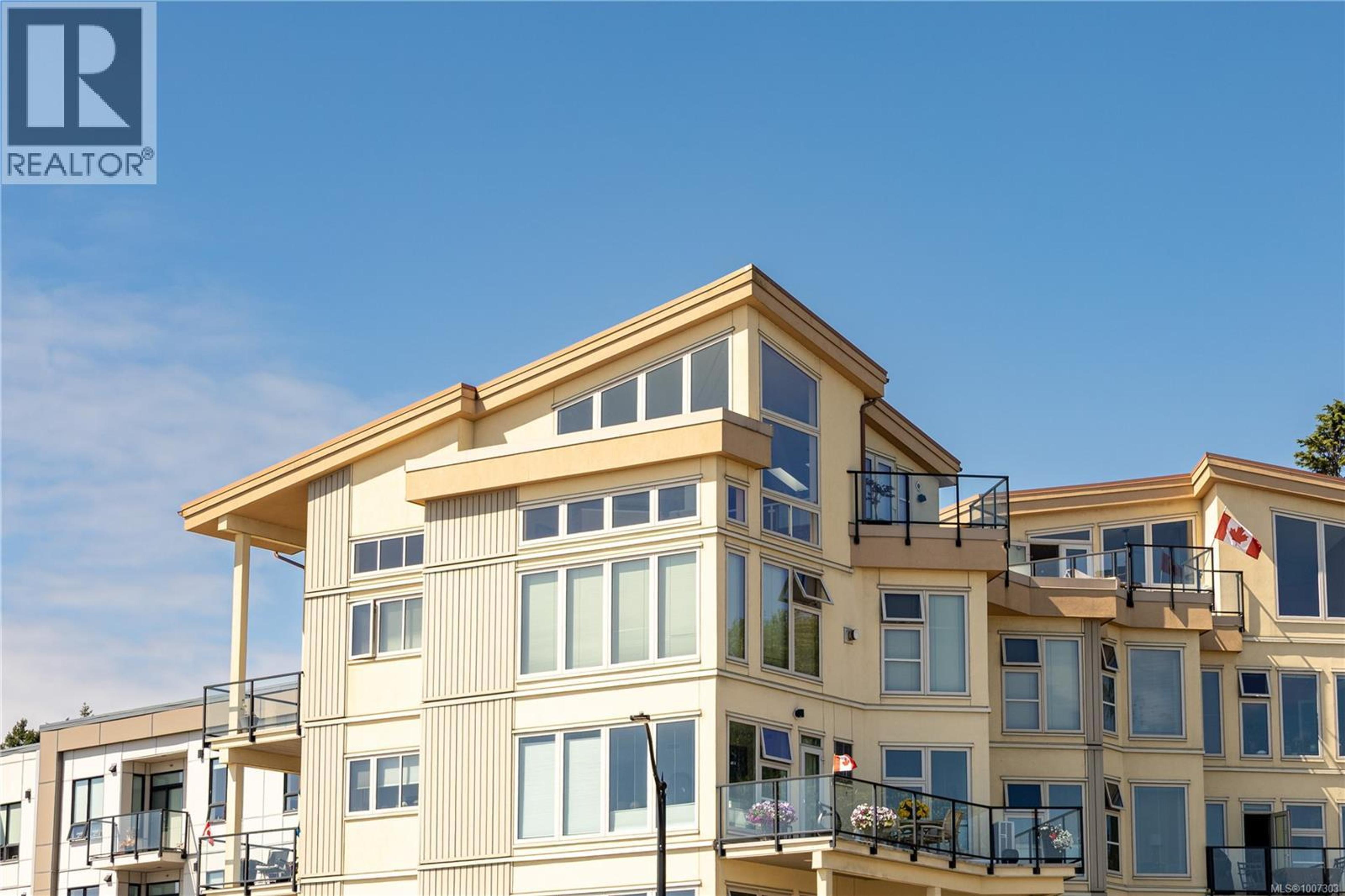 1392 Island Hwy S, Campbell River - Exteriors - Full Complex View - Photo 7