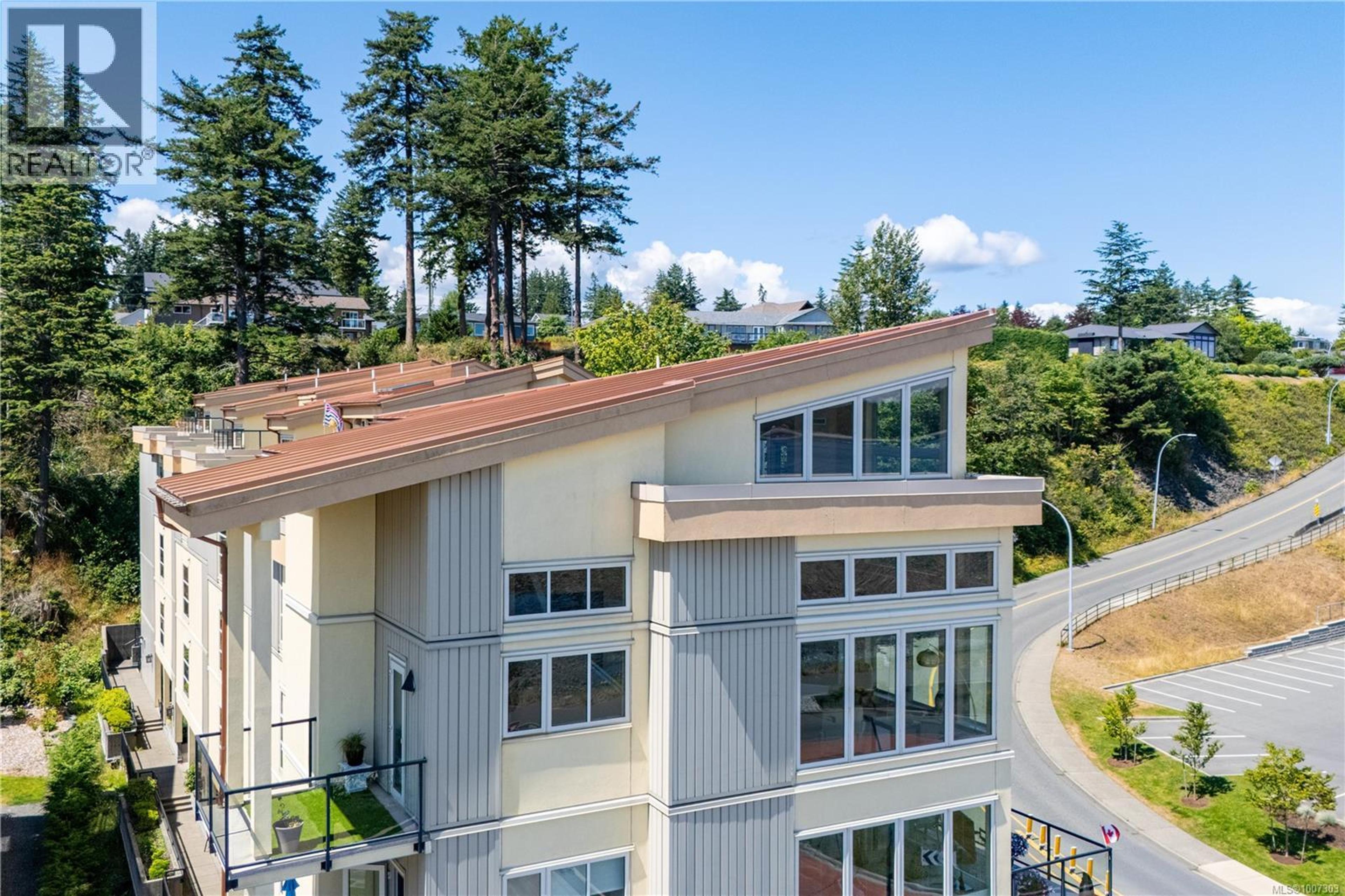 1392 Island Hwy S, Campbell River - Exteriors - Drone/Aerial View - Photo 8