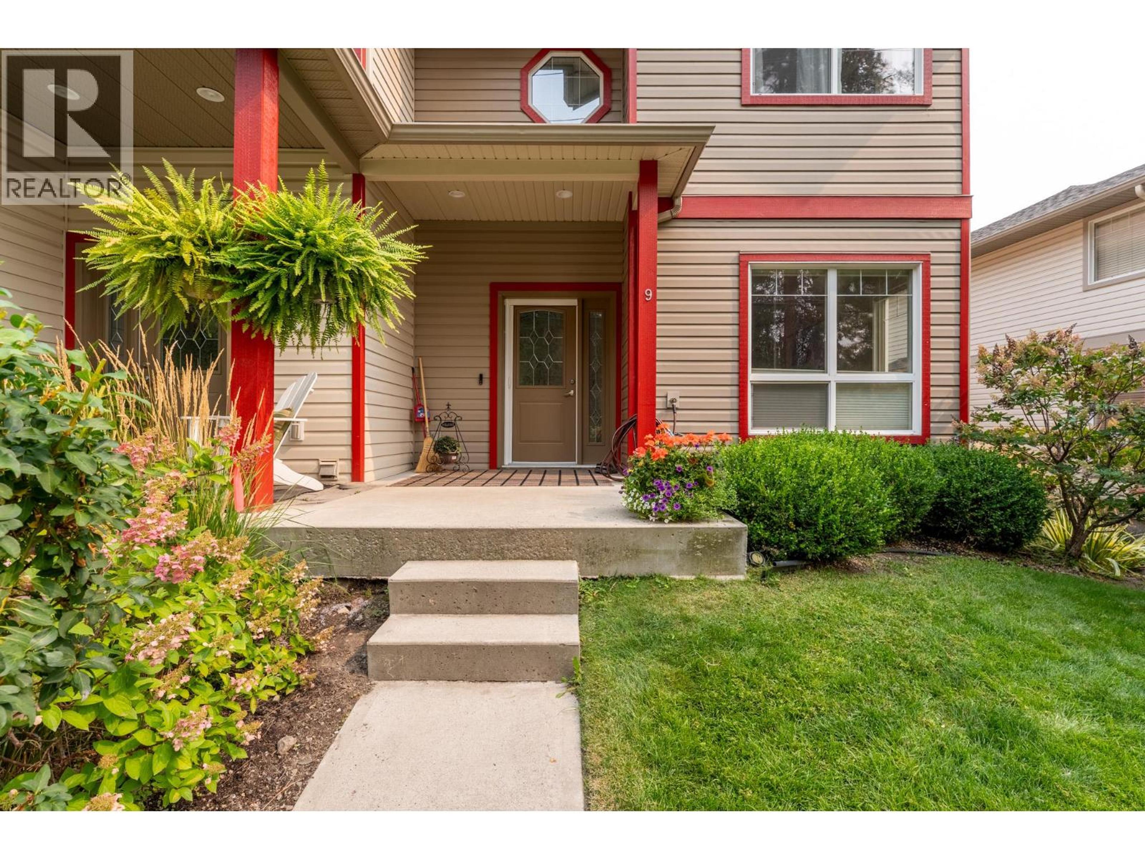 3275 Broadview Road, West Kelowna - Exteriors - Photo 4