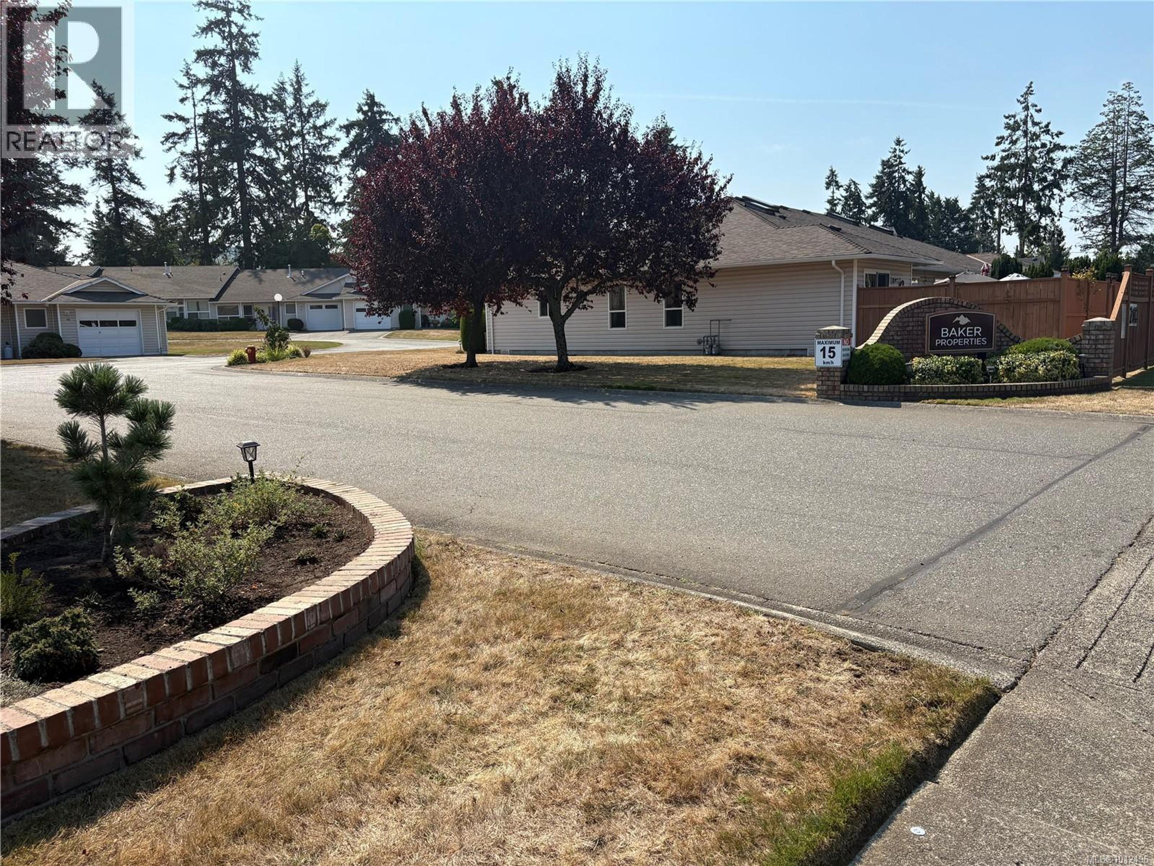 240 Stanford Ave E, Parksville - Exteriors - Full Complex View - Photo 8