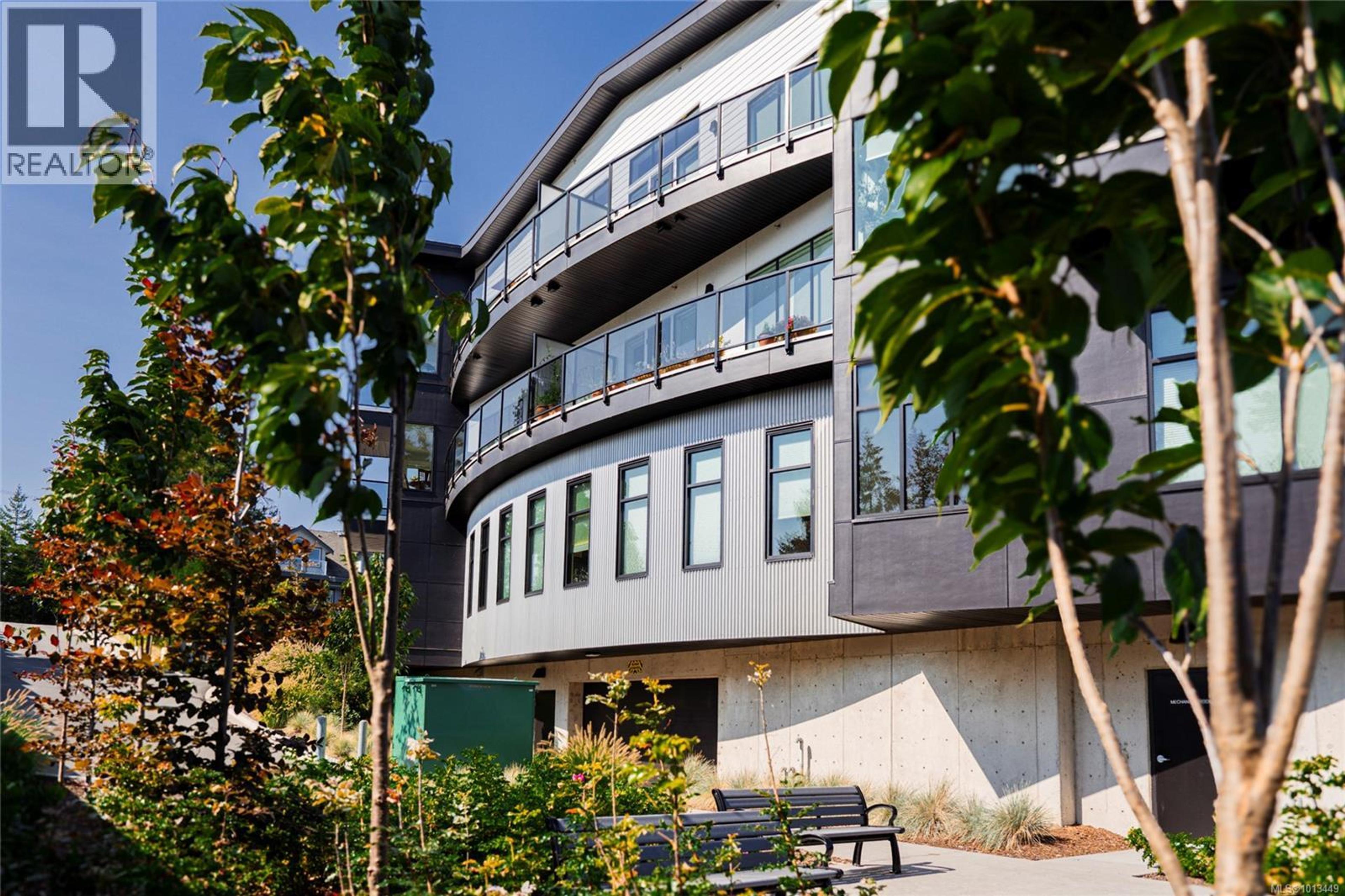 4474 Wellington Rd, Nanaimo - Exteriors - Photo 1