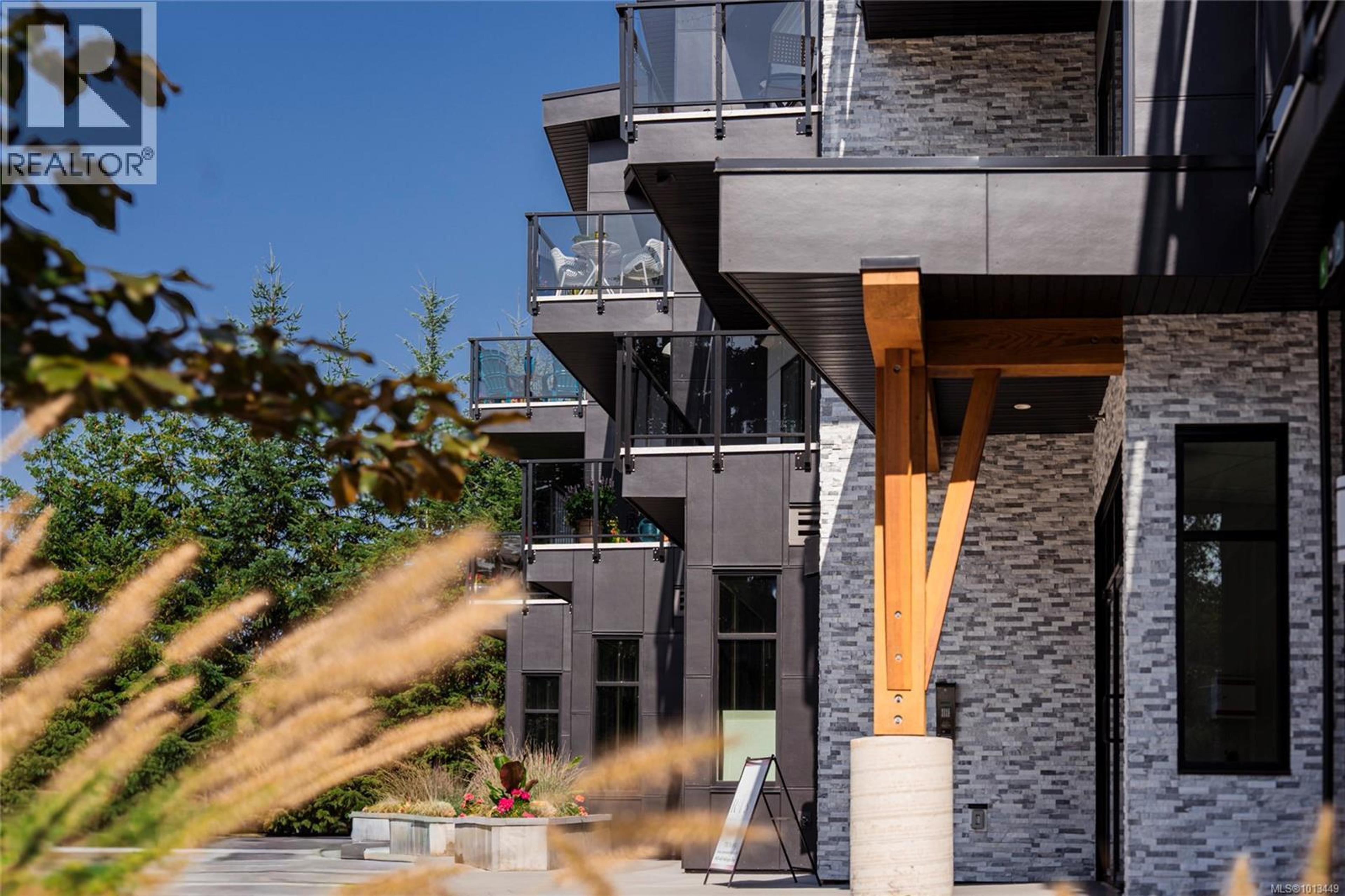 4474 Wellington Rd, Nanaimo - Exteriors - Photo 5