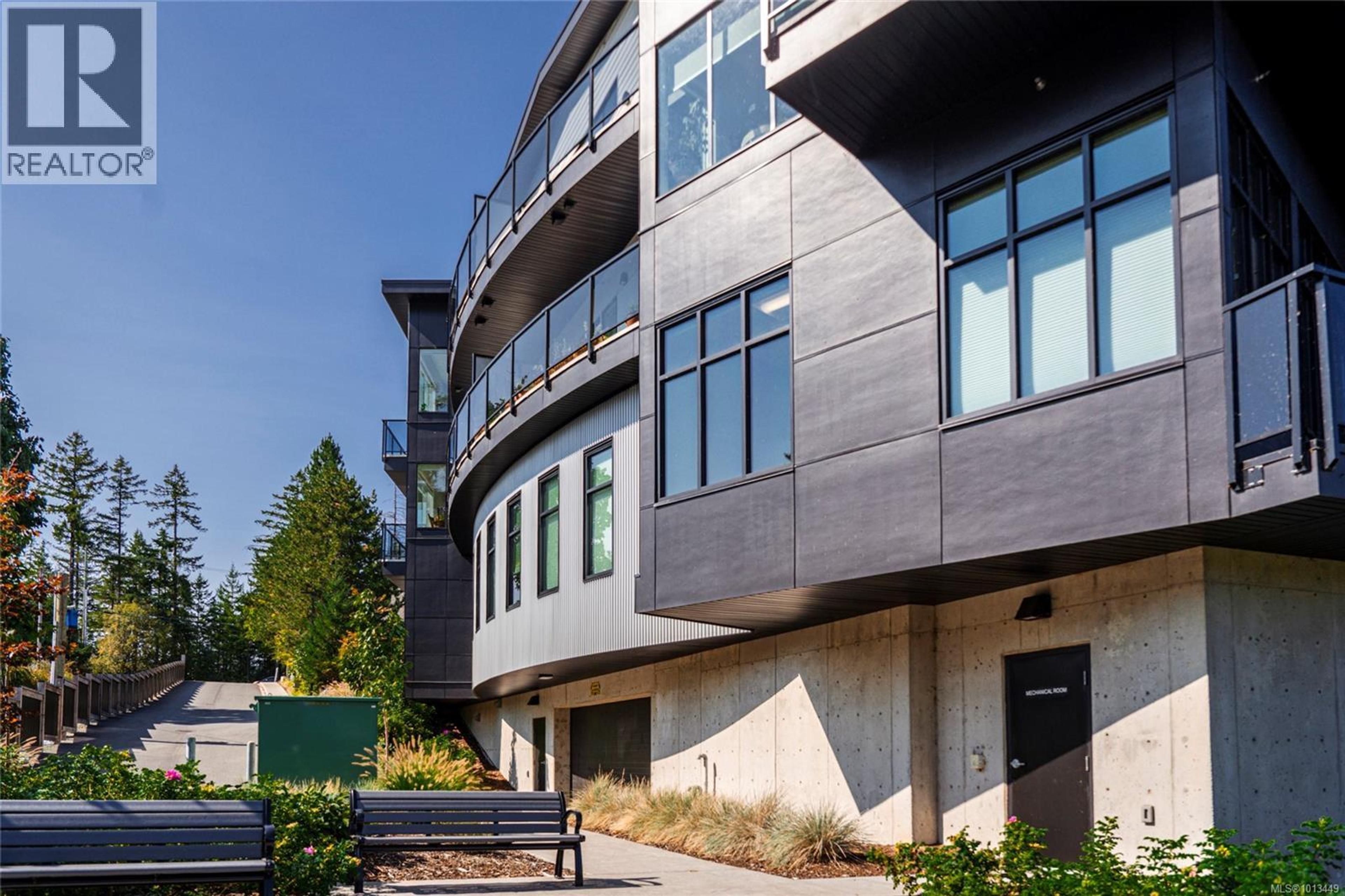 4474 Wellington Rd, Nanaimo - Exteriors - Photo 9